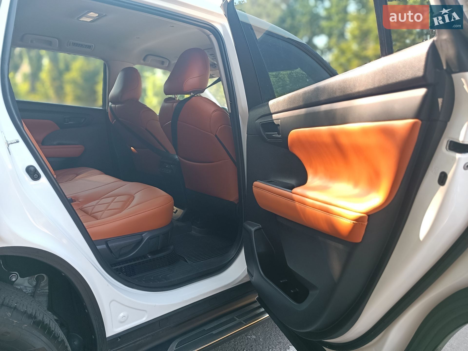 Toyota Highlander 2022 VIN 5TDZARAH0NS517350 фото оголошення 47 з 59
