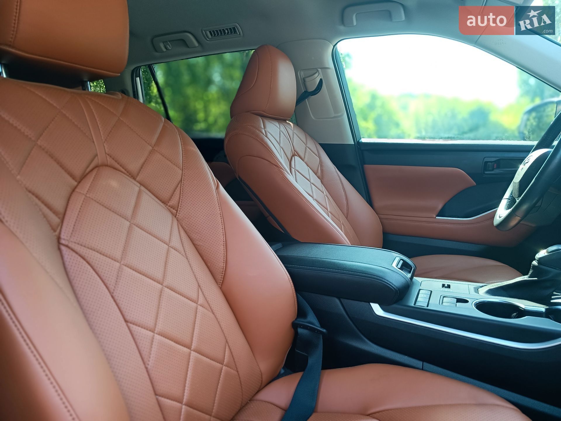 Toyota Highlander 2022 VIN 5TDZARAH0NS517350 фото оголошення 48 з 59