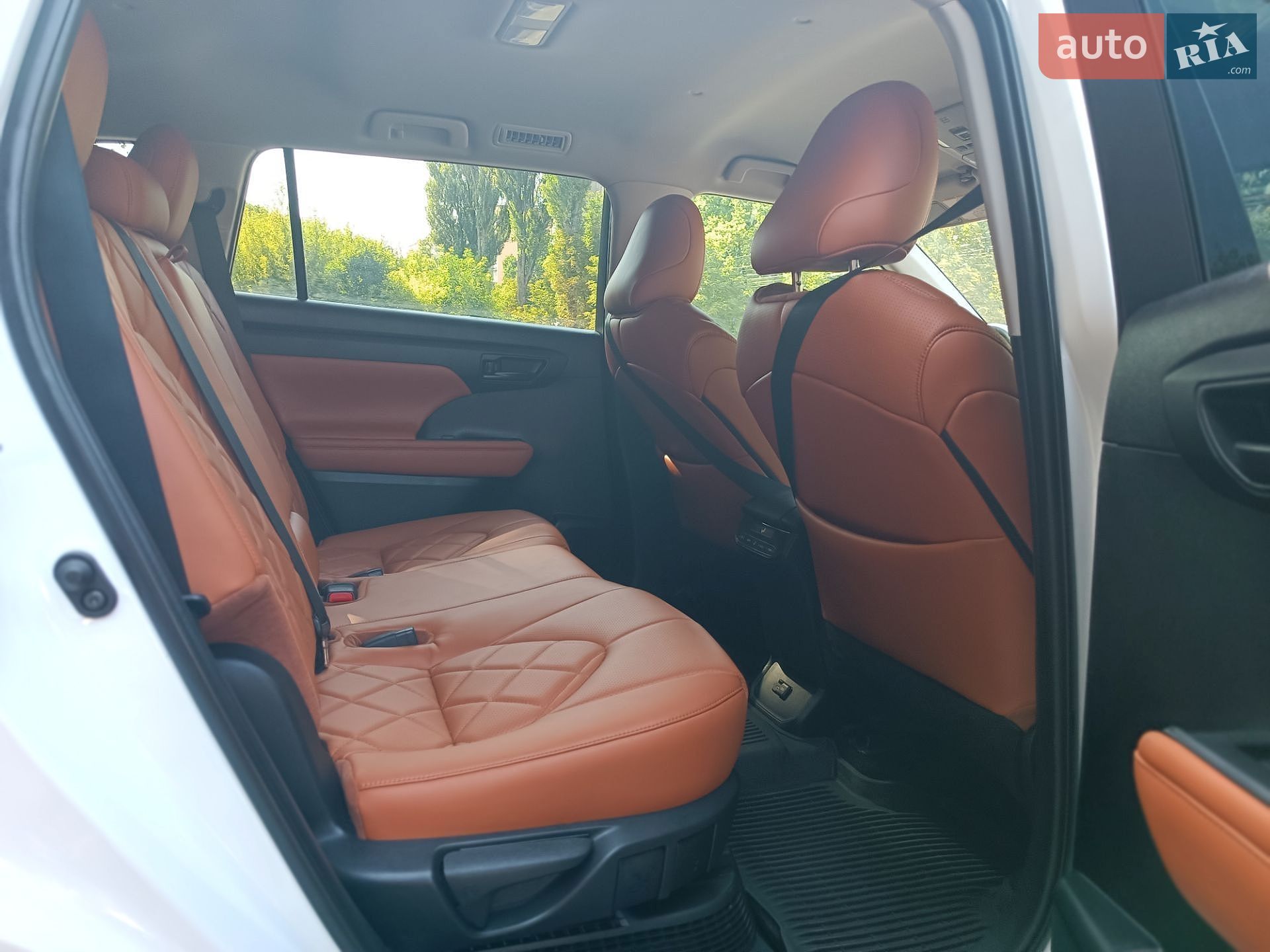 Toyota Highlander 2022 VIN 5TDZARAH0NS517350 фото оголошення 46 з 59