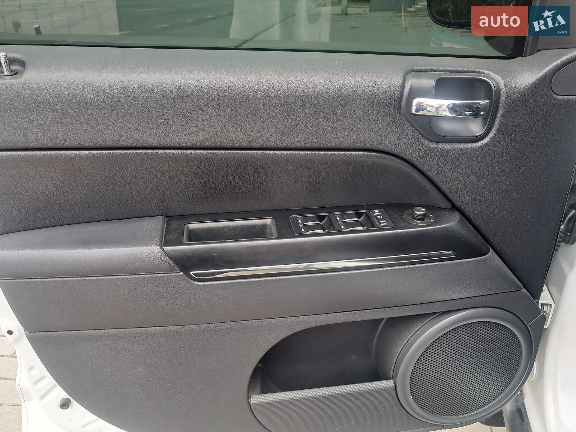 Jeep Compass 2011 VIN 1J4NF5FU4BD148637 фото оголошення 31 з 46