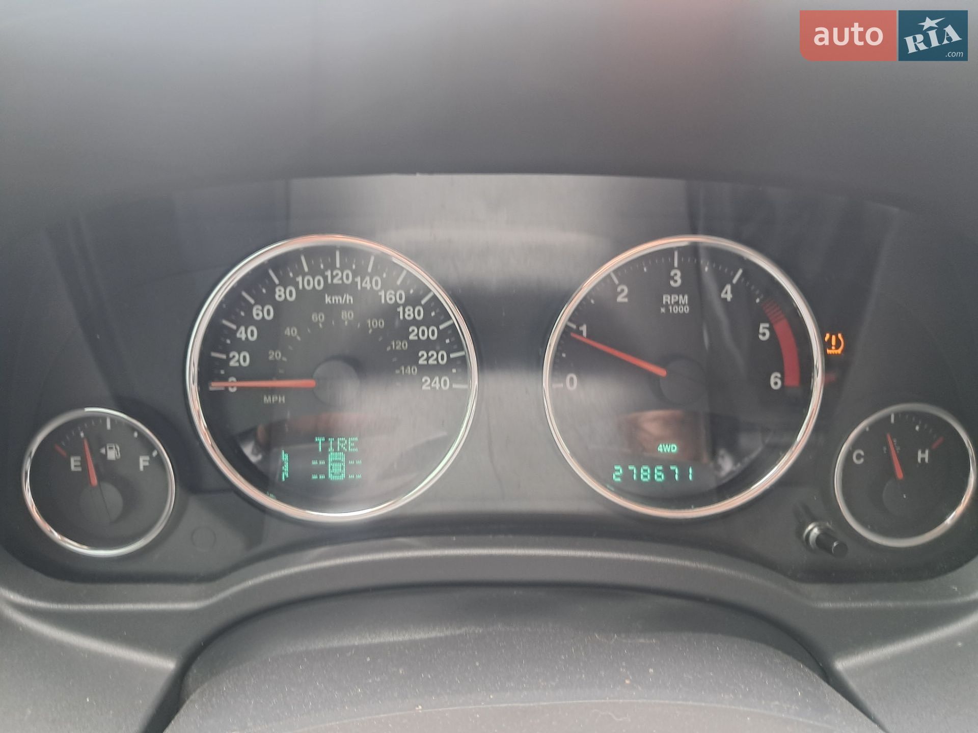 Jeep Compass 2011 VIN 1J4NF5FU4BD148637 фото оголошення 39 з 46