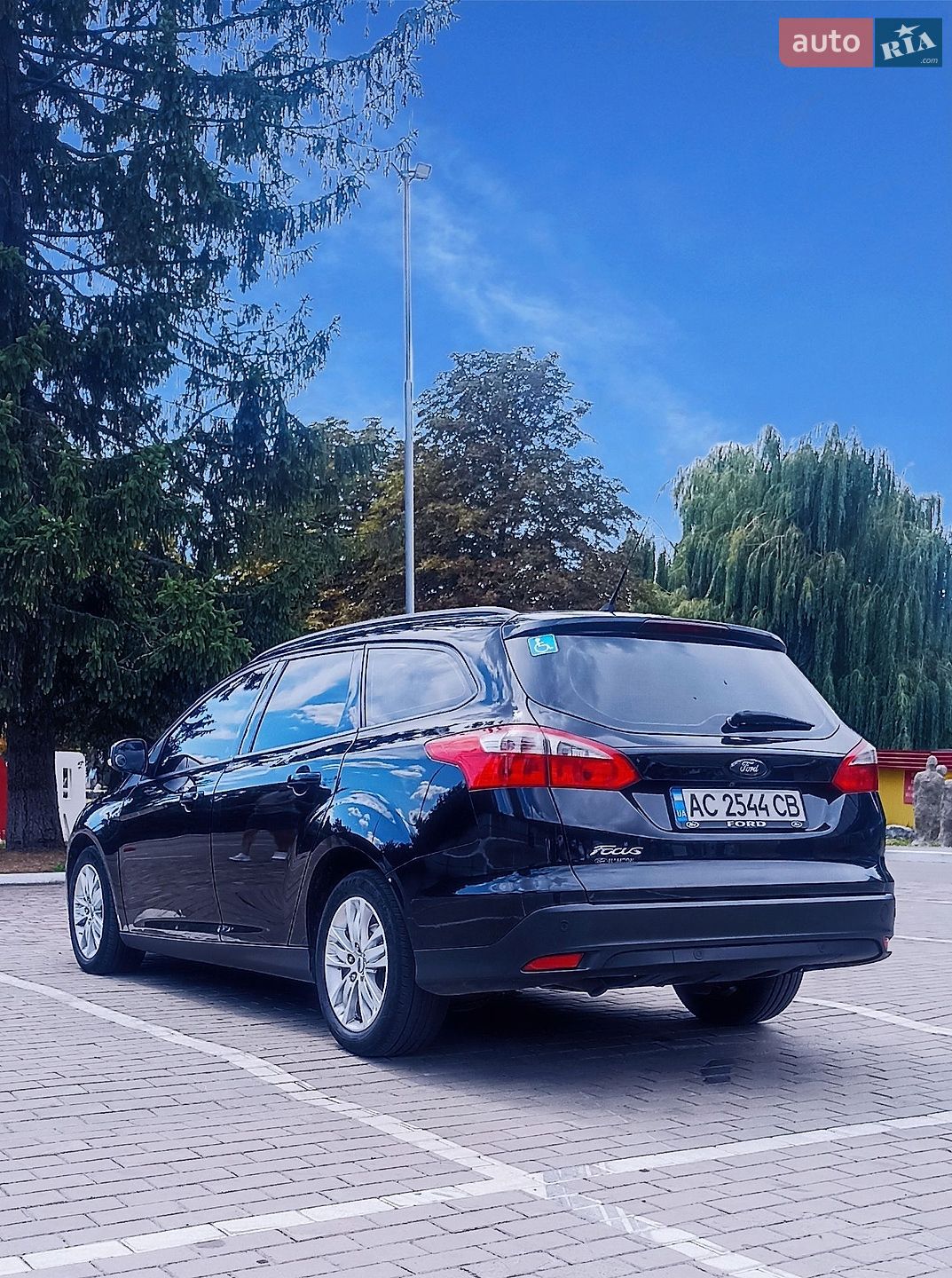 Ford Focus 2011 VIN WF0LXXGCBLBE61265 фото оголошення 8 з 12