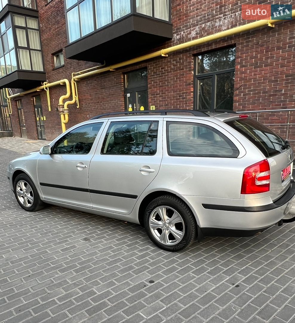 Skoda Octavia 2007 VIN TMBHA61Z162172079 фото оголошення 5 з 44
