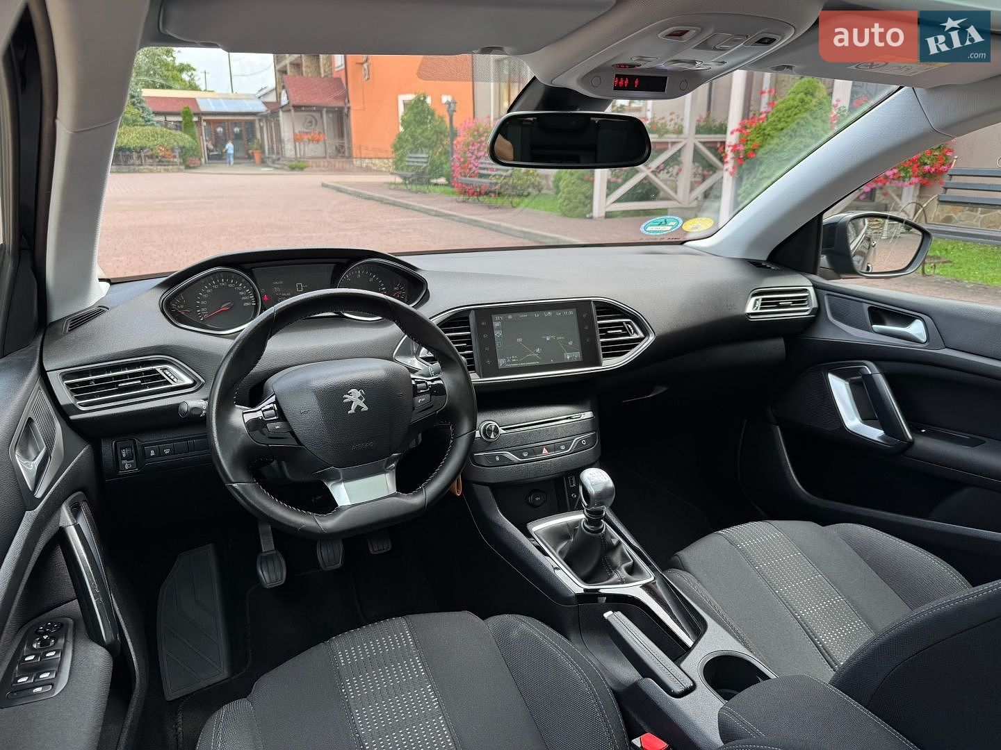 Peugeot 308 2015 VIN VF3LCBHZHFS294717 фото оголошення 68 з 118