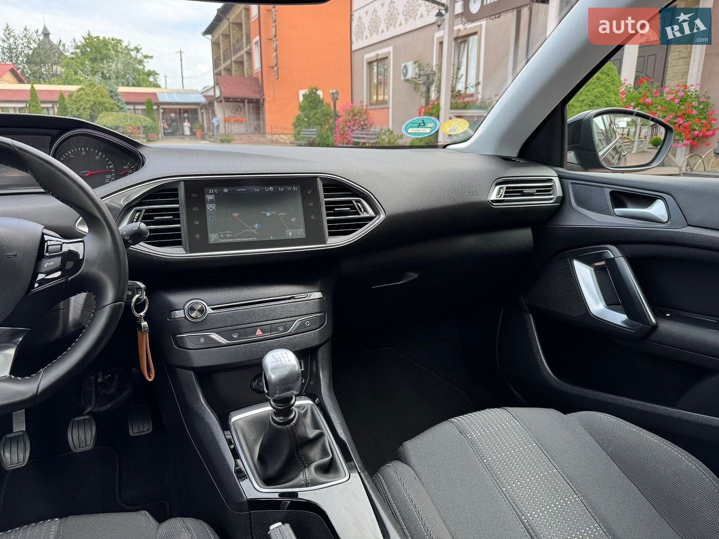 Peugeot 308 2015 VIN VF3LCBHZHFS294717 фото оголошення 85 з 118