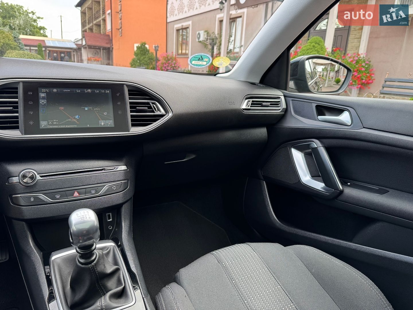 Peugeot 308 2015 VIN VF3LCBHZHFS294717 фото оголошення 86 з 118