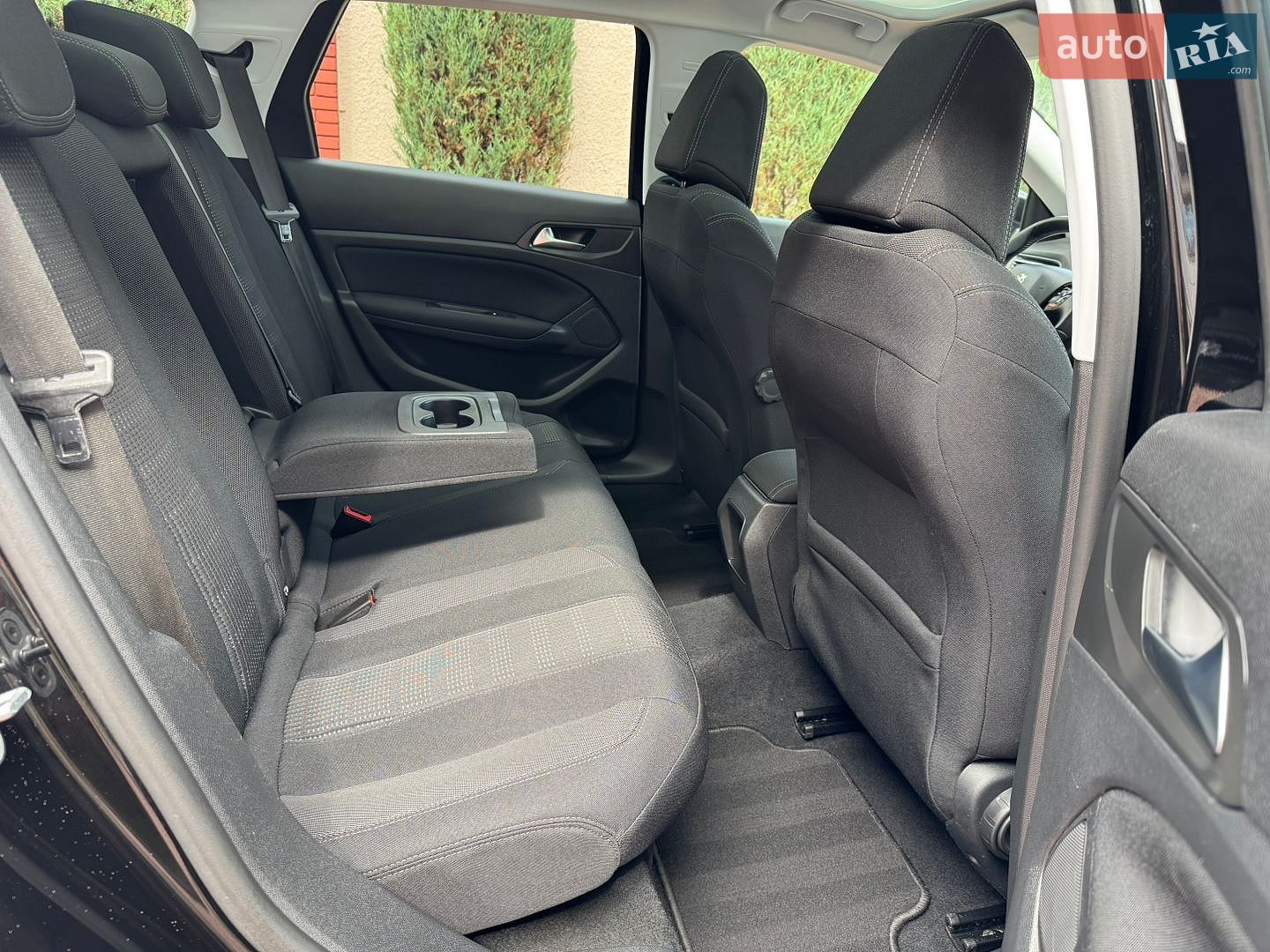 Peugeot 308 2015 VIN VF3LCBHZHFS294717 фото оголошення 98 з 118
