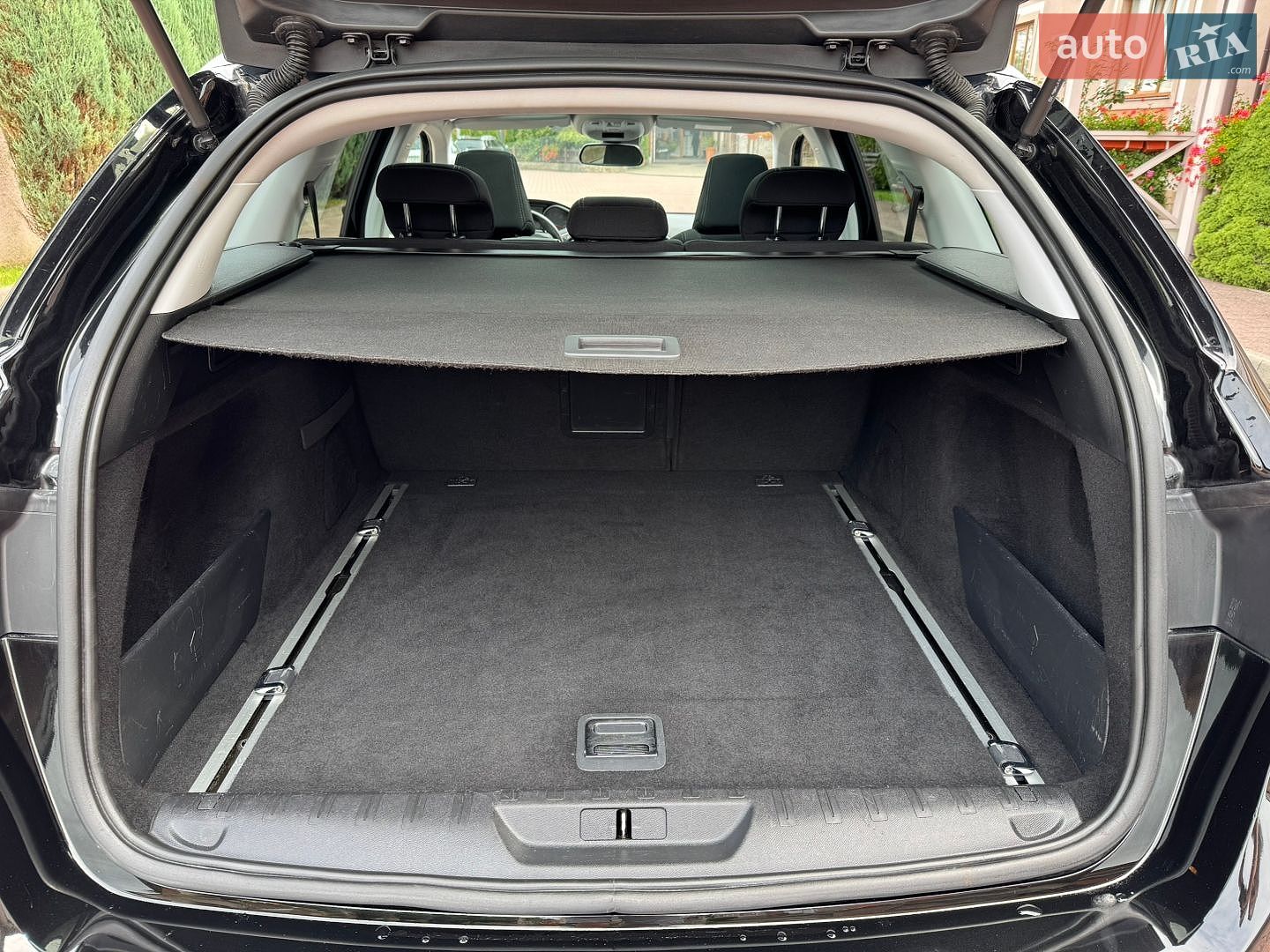 Peugeot 308 2015 VIN VF3LCBHZHFS294717 фото оголошення 108 з 118