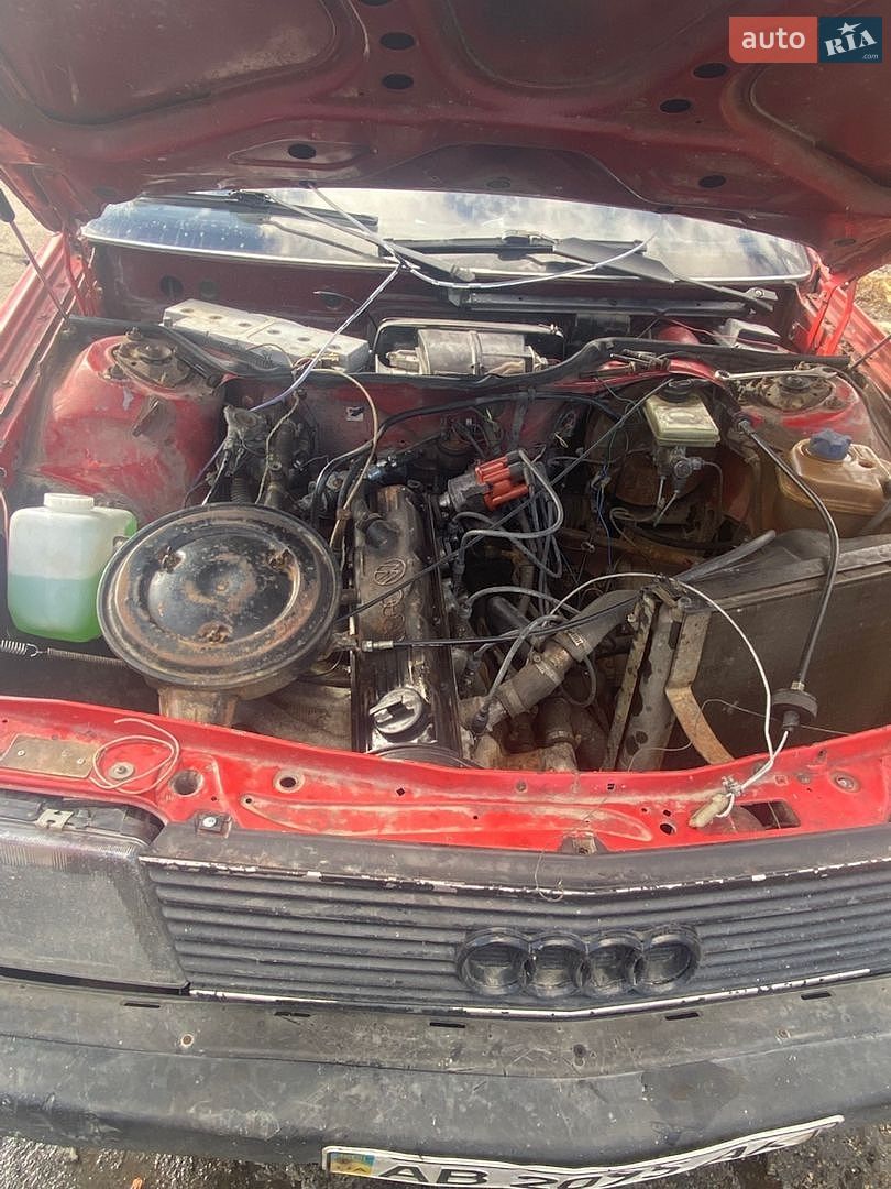 Audi 100 1984 VIN WAUZZZ44ZEN041197 фото оголошення 7 з 10
