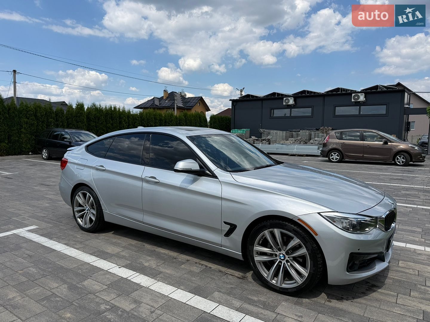 BMW 3 Series GT 2015 VIN WBA8Z5C51GGS37334 фото оголошення 6 з 26
