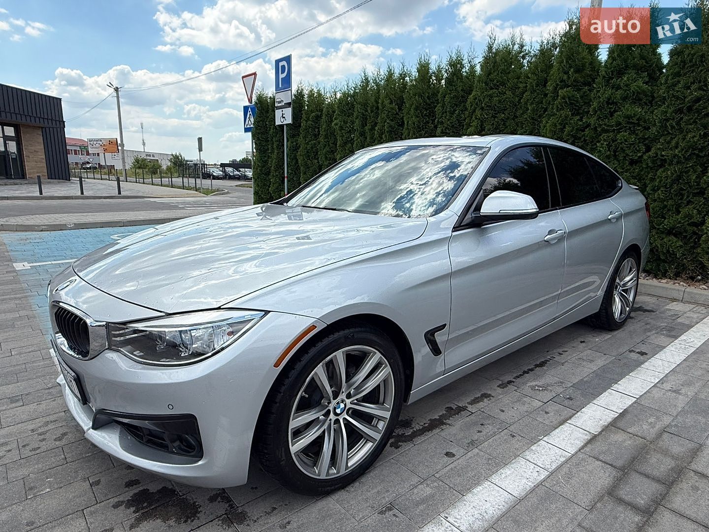 BMW 3 Series GT 2015 VIN WBA8Z5C51GGS37334 фото оголошення 7 з 26