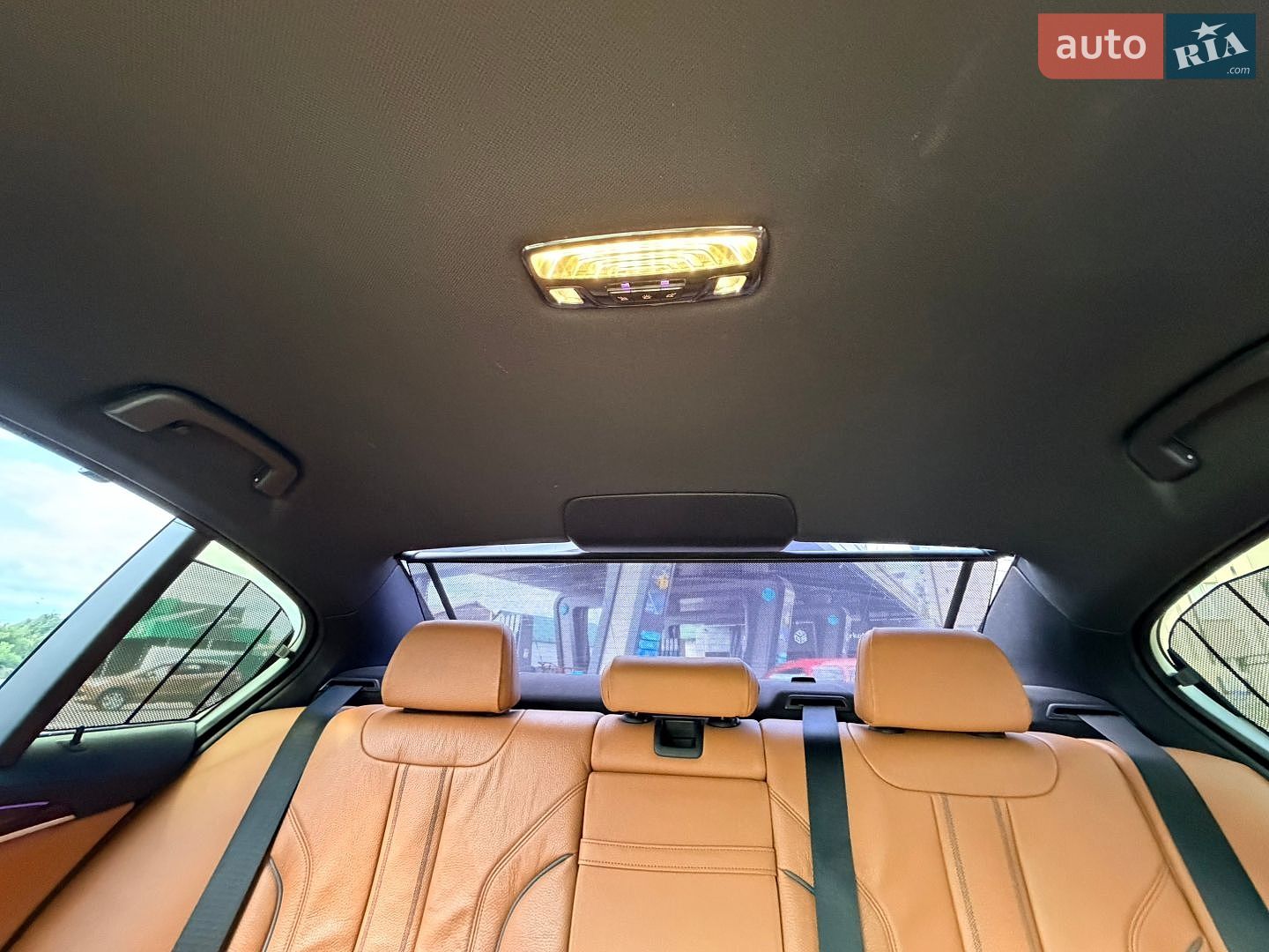 BMW 5 Series 2017 VIN WBAJC31030G870552 фото оголошення 18 з 70