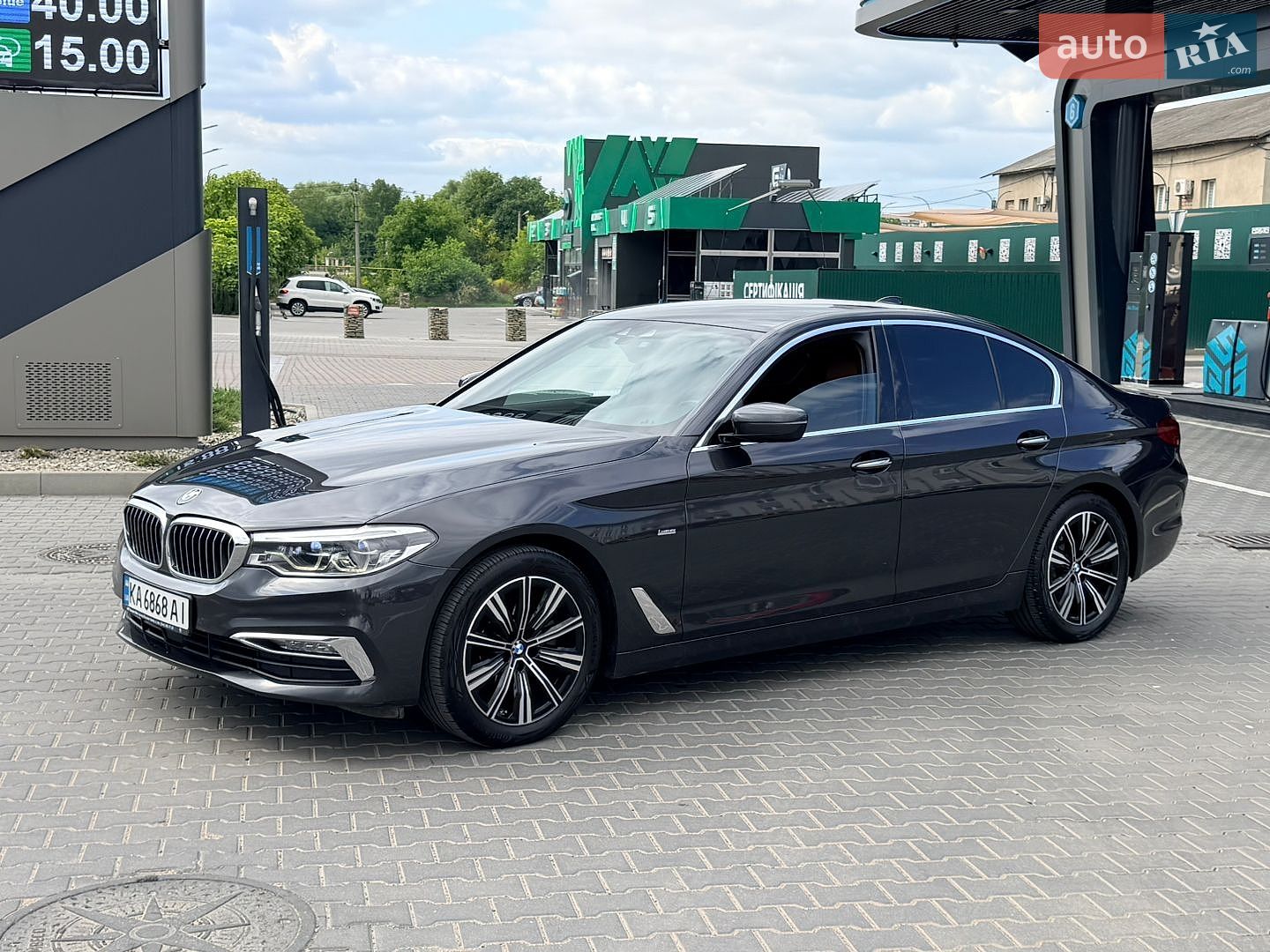 BMW 5 Series 2017 VIN WBAJC31030G870552 фото оголошення 26 з 70