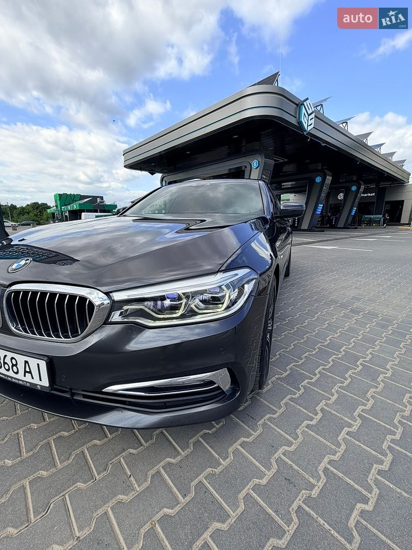 BMW 5 Series 2017 VIN WBAJC31030G870552 фото оголошення 27 з 70