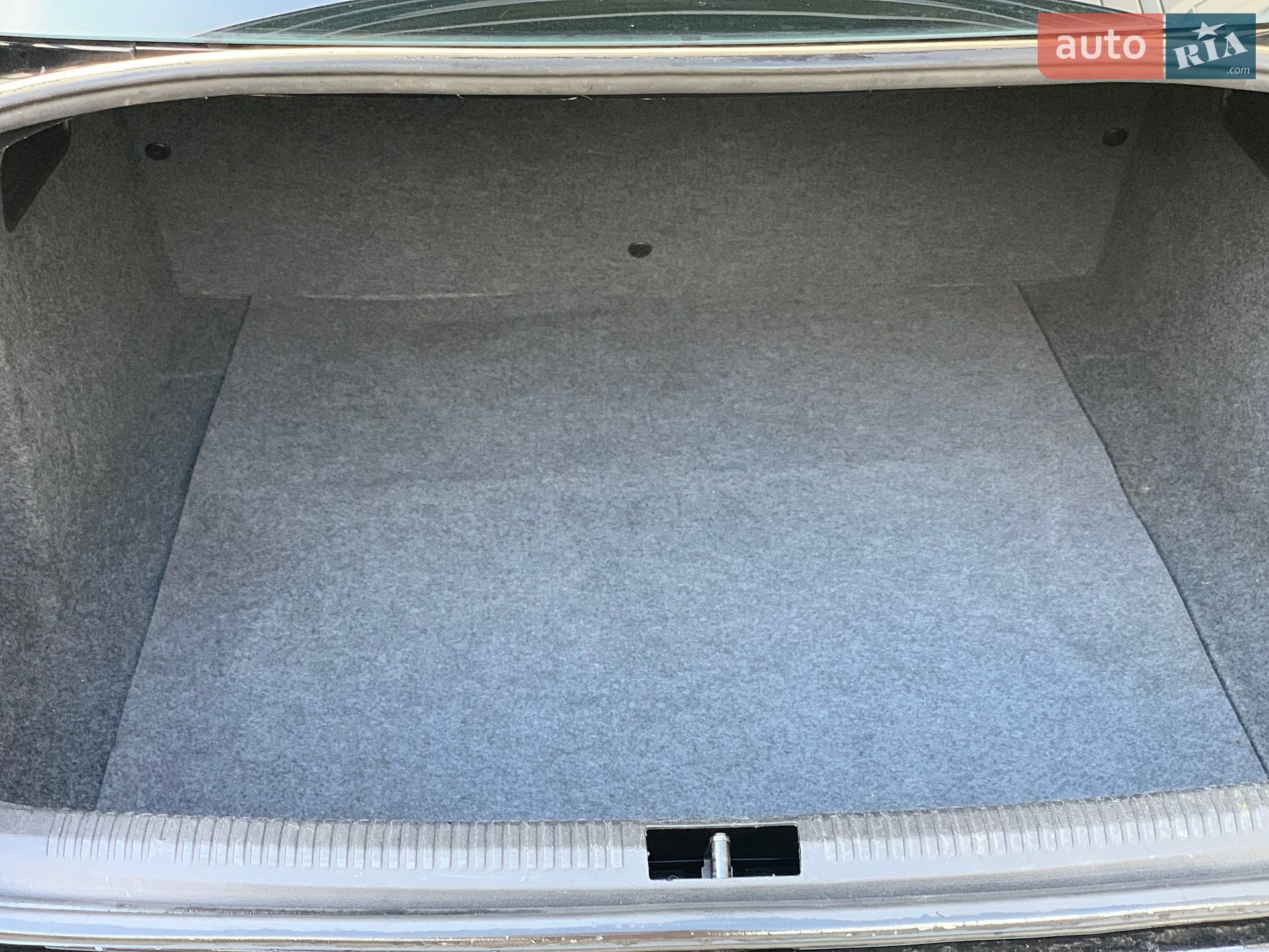 Audi A4 2006 VIN WAUZZZ8E87A028079 фото оголошення 8 з 37
