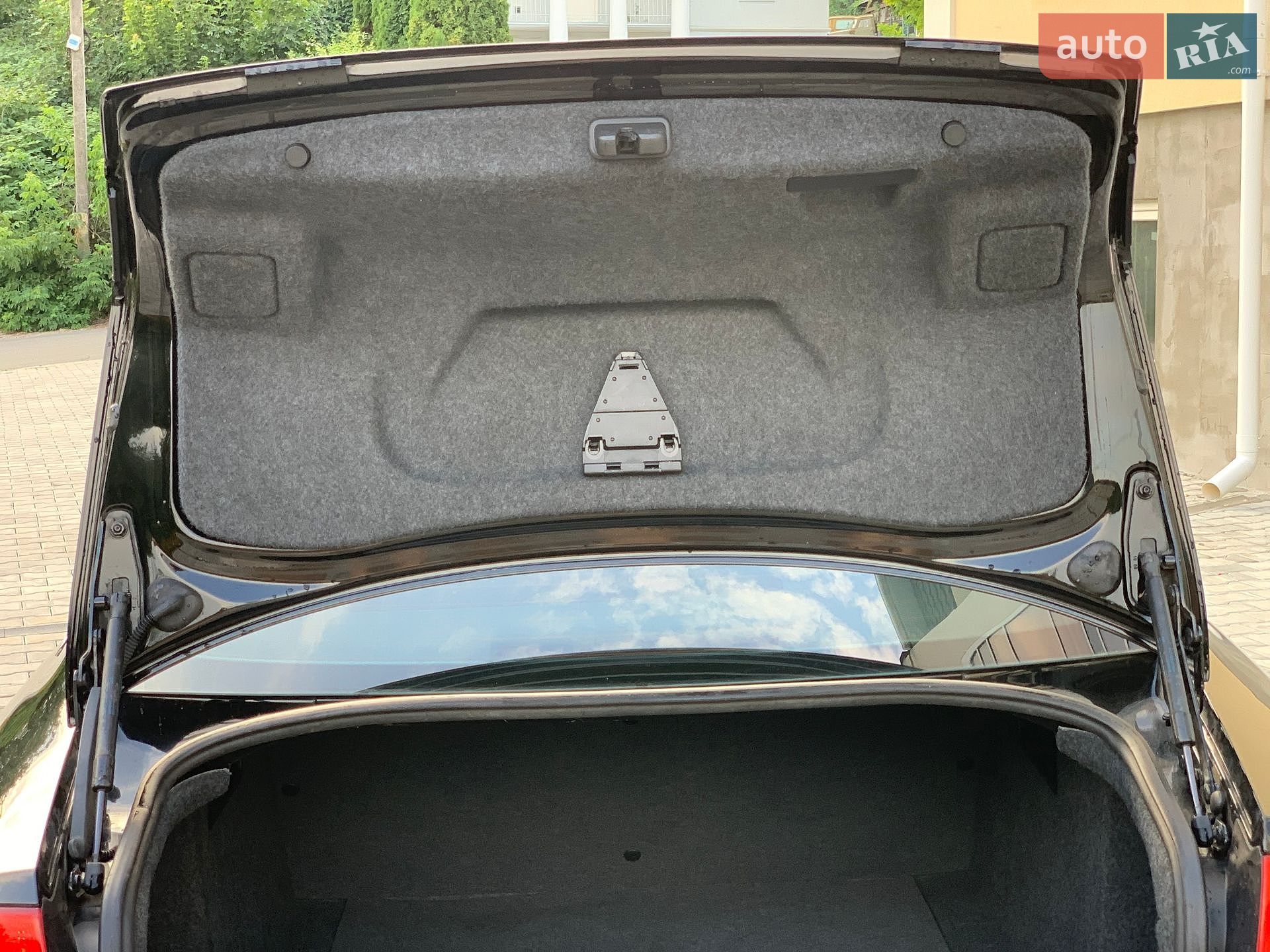 Audi A4 2006 VIN WAUZZZ8E87A028079 фото оголошення 9 з 37
