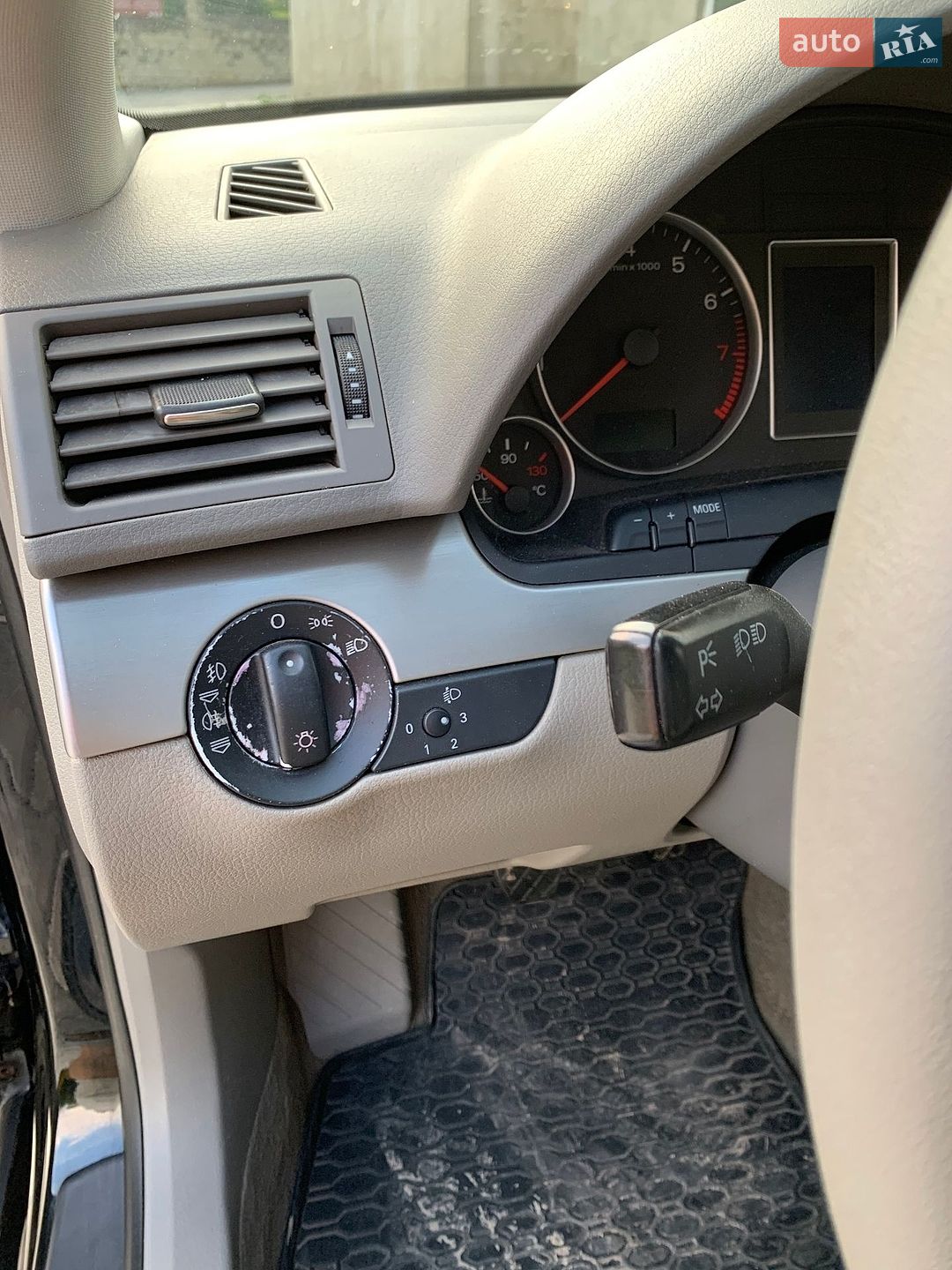 Audi A4 2006 VIN WAUZZZ8E87A028079 фото оголошення 21 з 37