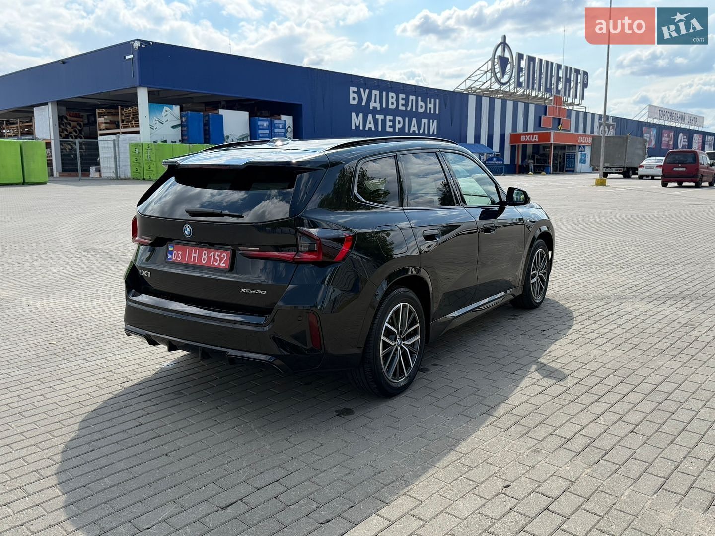 BMW iX1 2024 VIN WBY61EF09R5Z44678 фото оголошення 5 з 34