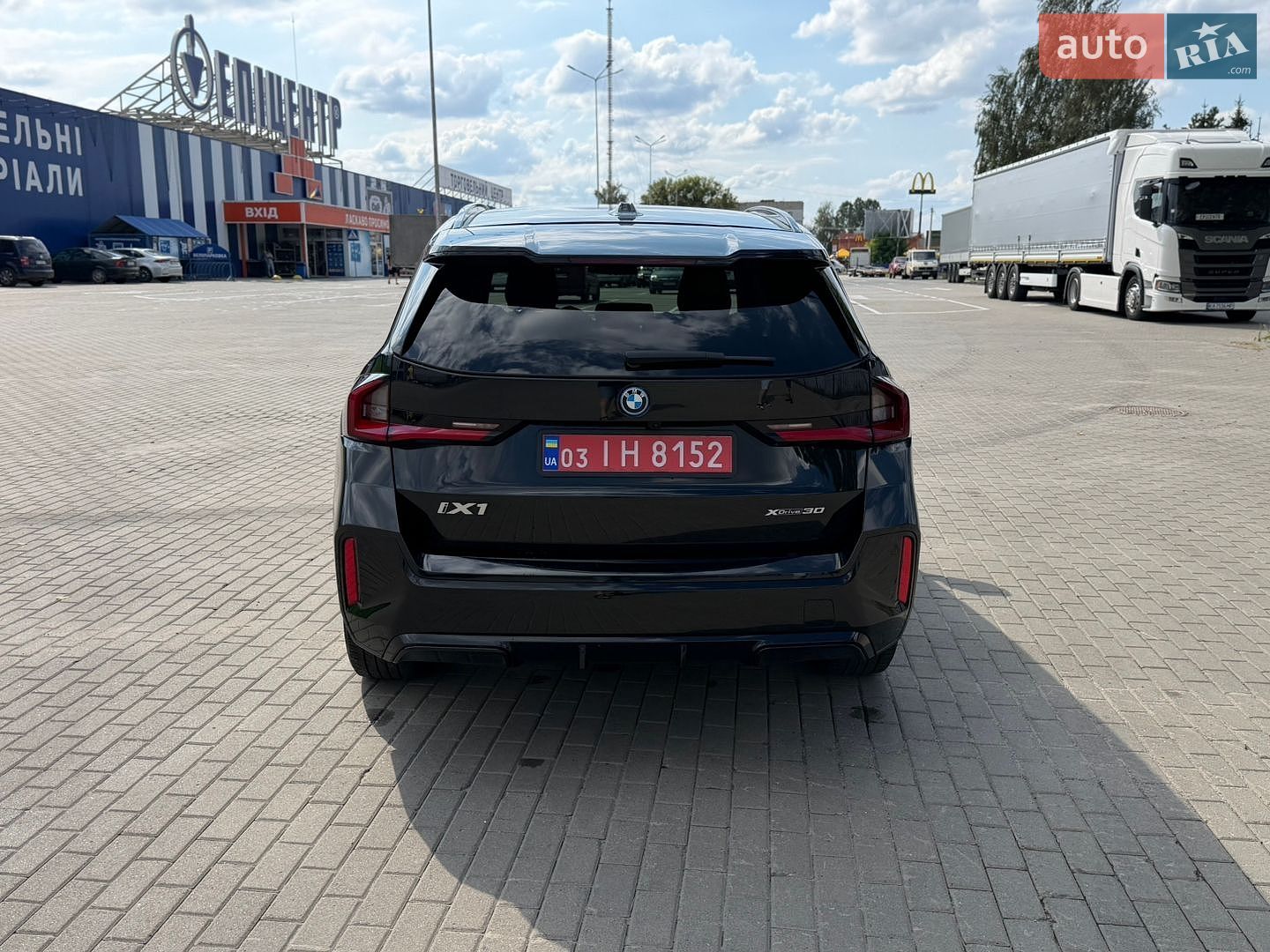 BMW iX1 2024 VIN WBY61EF09R5Z44678 фото оголошення 6 з 34