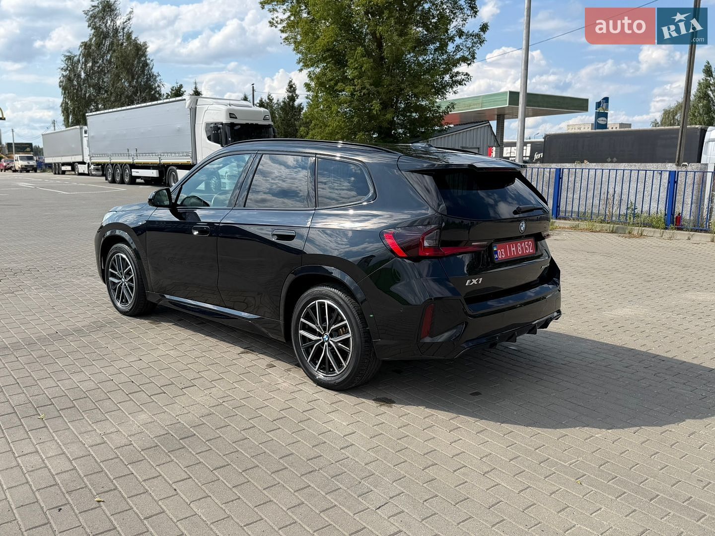 BMW iX1 2024 VIN WBY61EF09R5Z44678 фото оголошення 7 з 34