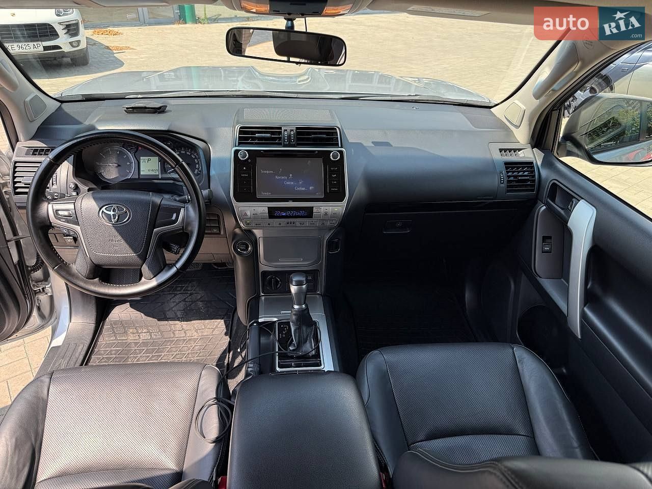 Toyota Land Cruiser Prado 2019 VIN JTEBU3FJX0K174771 фото оголошення 9 з 20