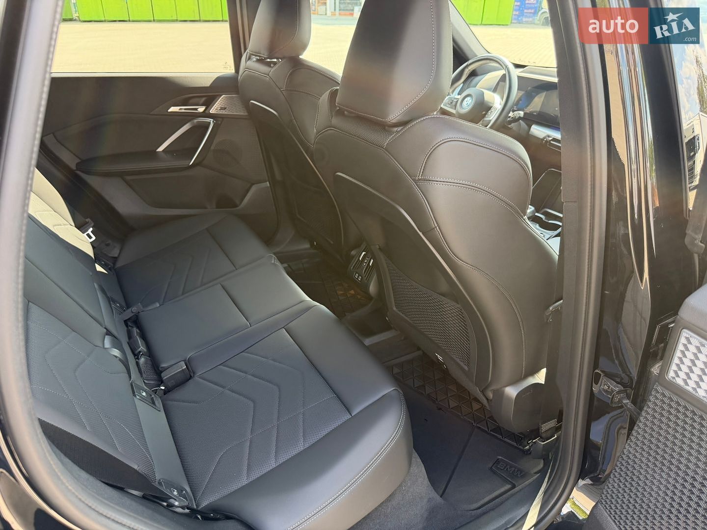 BMW iX1 2024 VIN WBY61EF09R5Z44678 фото оголошення 22 з 34