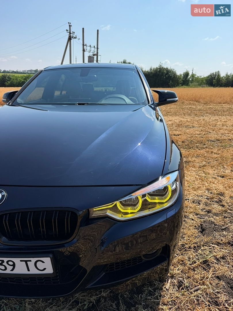 BMW 3 Series 2016 VIN WBA8E3G53GNU01401 фото оголошення 2 з 32