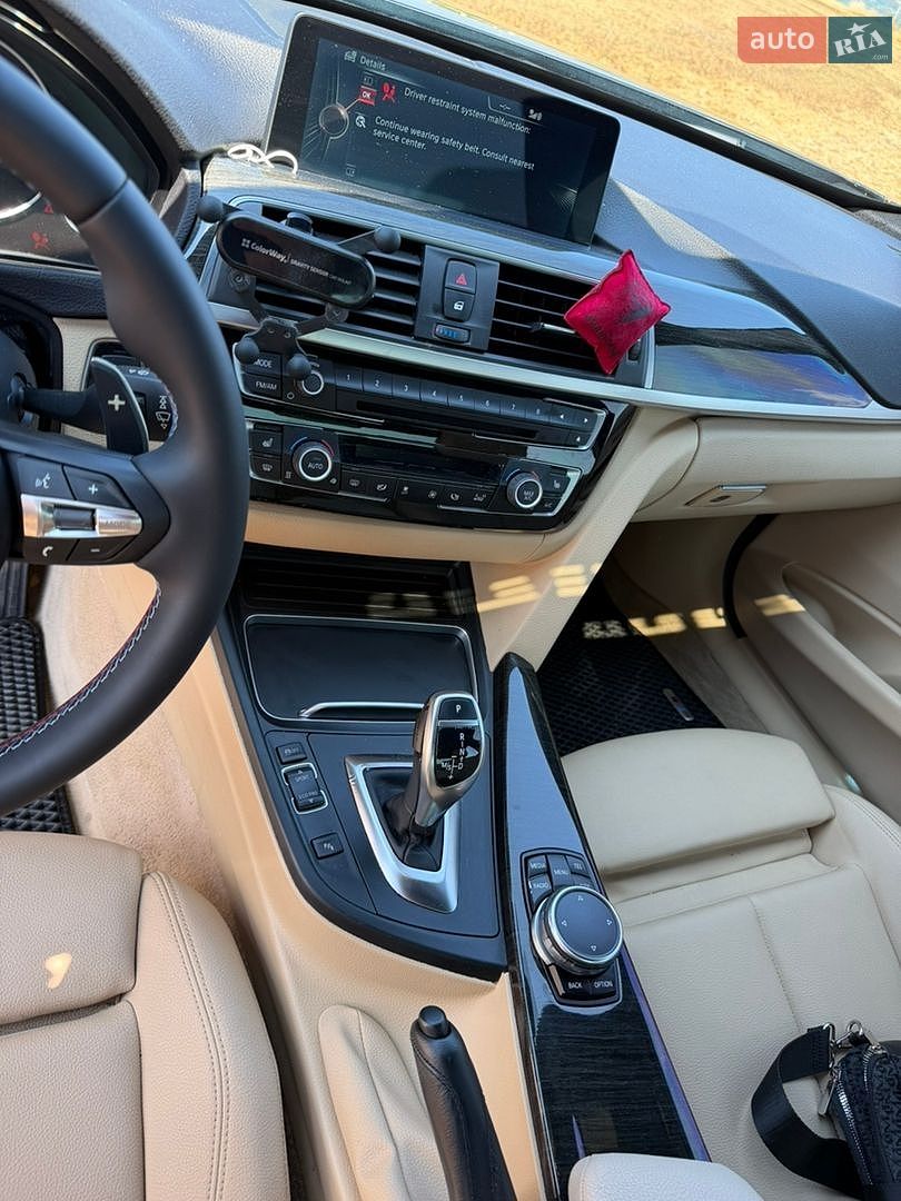 BMW 3 Series 2016 VIN WBA8E3G53GNU01401 фото оголошення 20 з 32