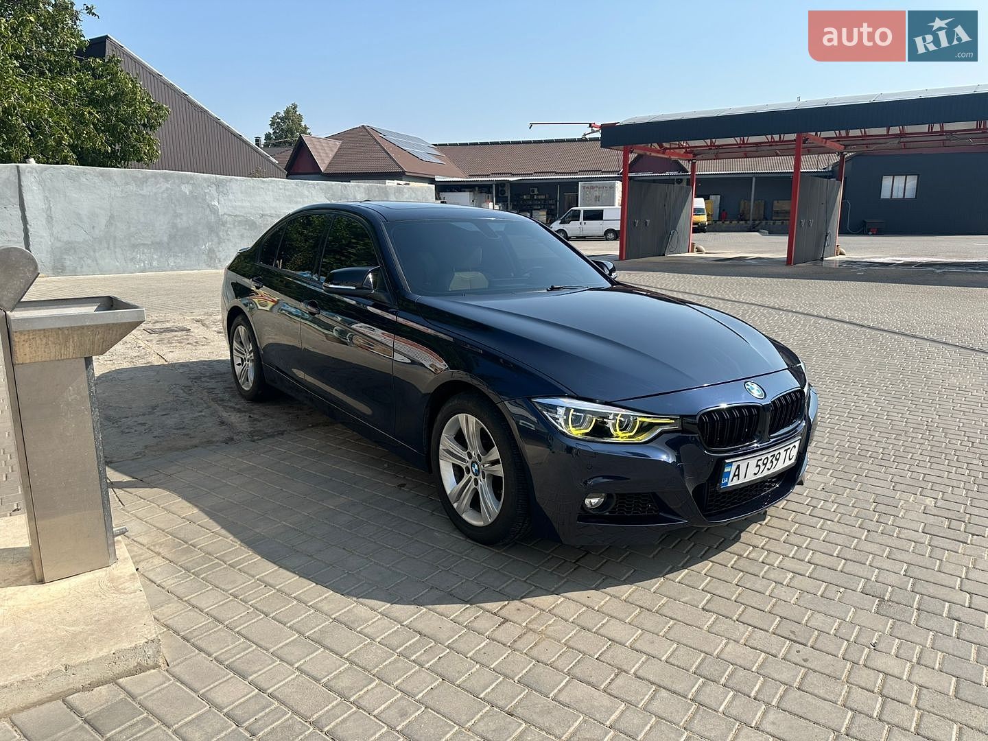 BMW 3 Series 2016 VIN WBA8E3G53GNU01401 фото оголошення 26 з 32