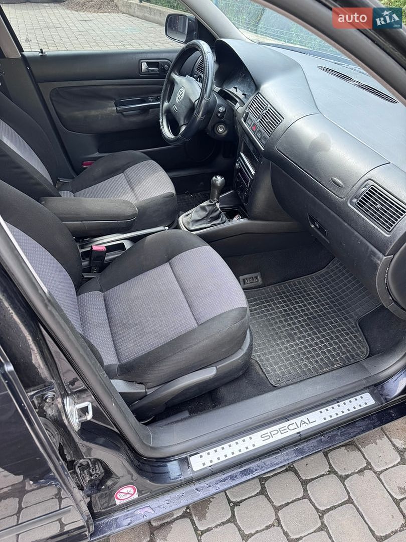 Volkswagen Golf 2002 VIN WVWZZZ1JZ2W499812 фото оголошення 9 з 18