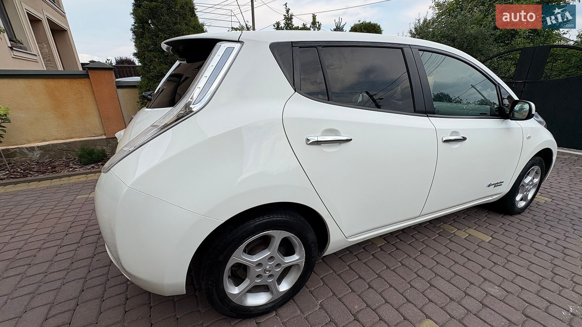 Nissan Leaf 2016 VIN SJNFAAZE0U6056174 фото оголошення 9 з 45