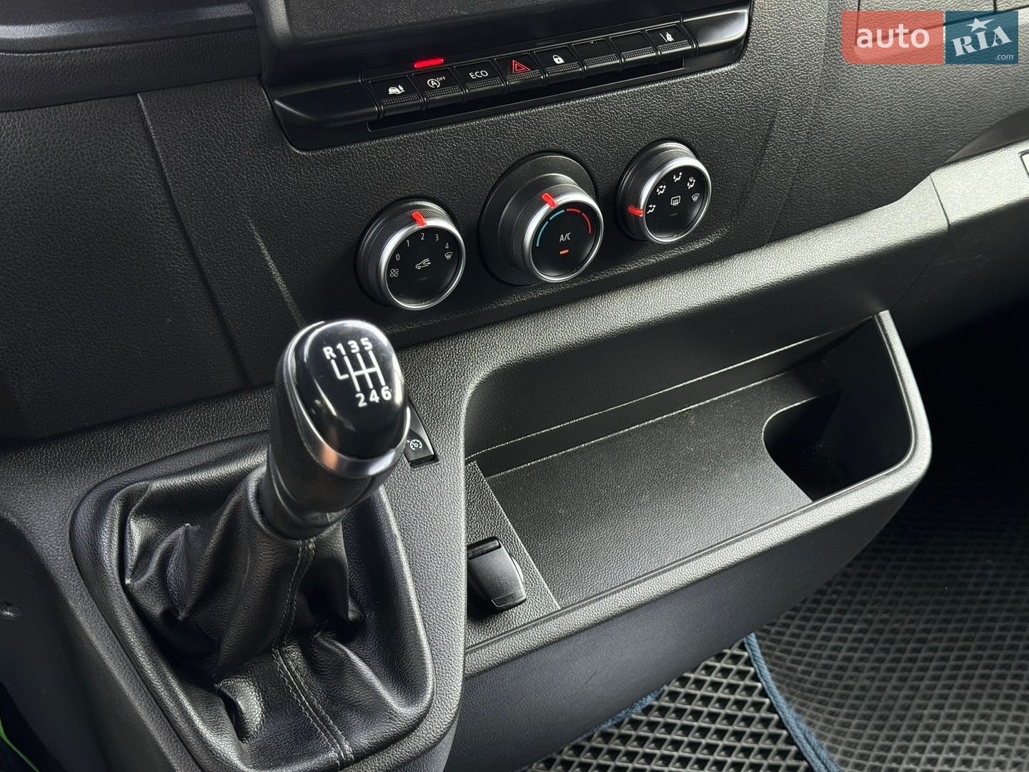 Renault Master 2019 VIN VF1VB000564727943 фото оголошення 30 з 45