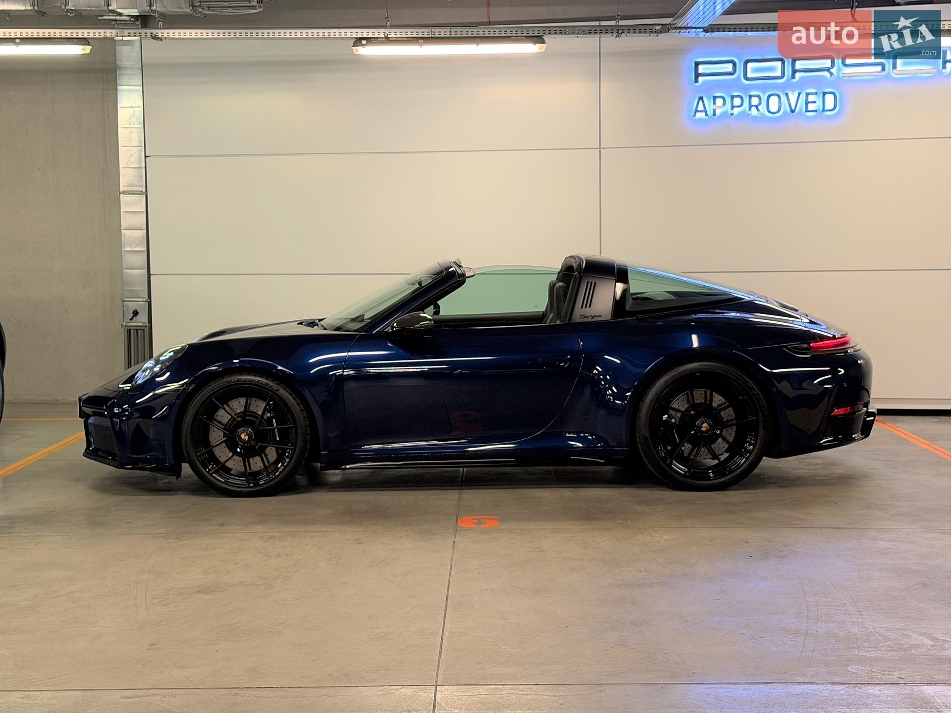 Porsche 911 2025 VIN WP0ZZZ99ZSS254653 фото оголошення 6 з 68