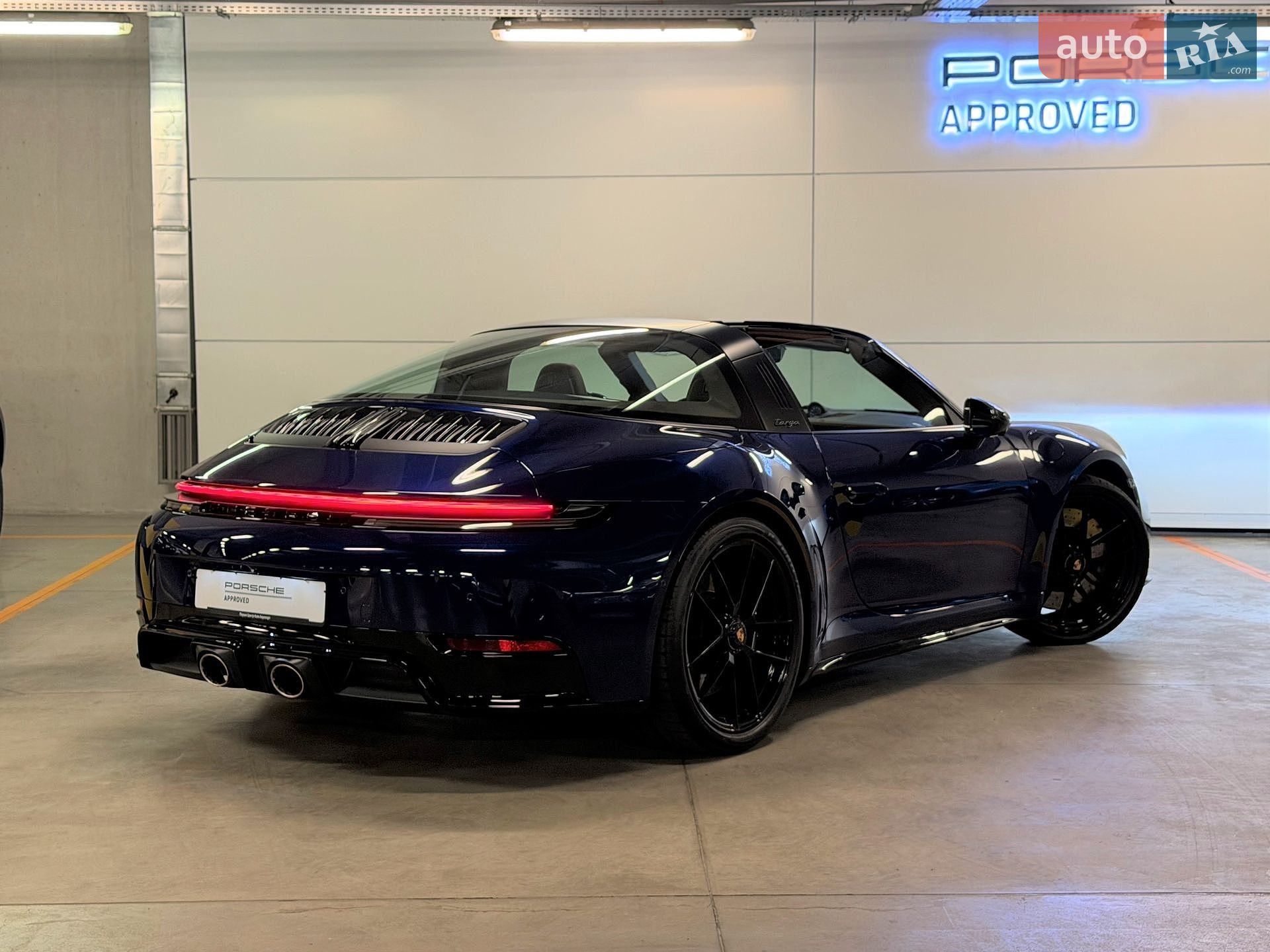 Porsche 911 2025 VIN WP0ZZZ99ZSS254653 фото оголошення 9 з 68