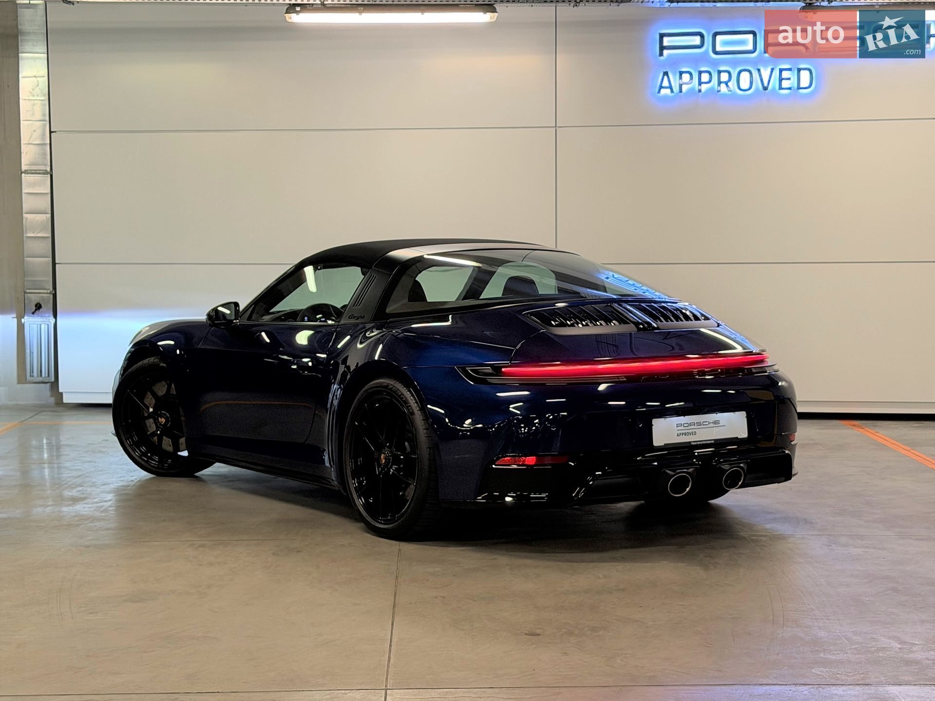 Porsche 911 2025 VIN WP0ZZZ99ZSS254653 фото оголошення 18 з 68
