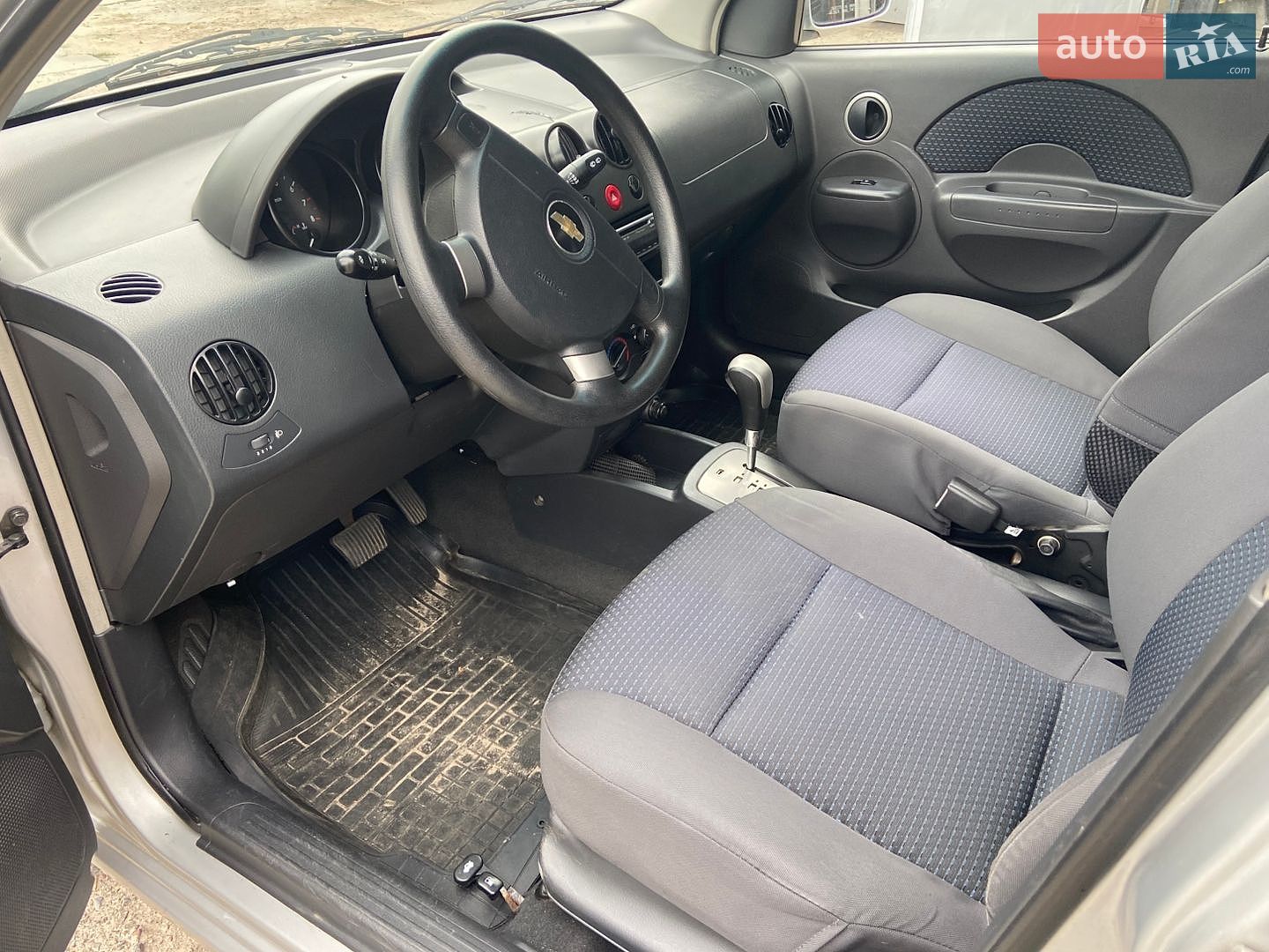 Chevrolet Aveo 2008 VIN Y6DSA48YE8B218582 фото оголошення 10 з 17
