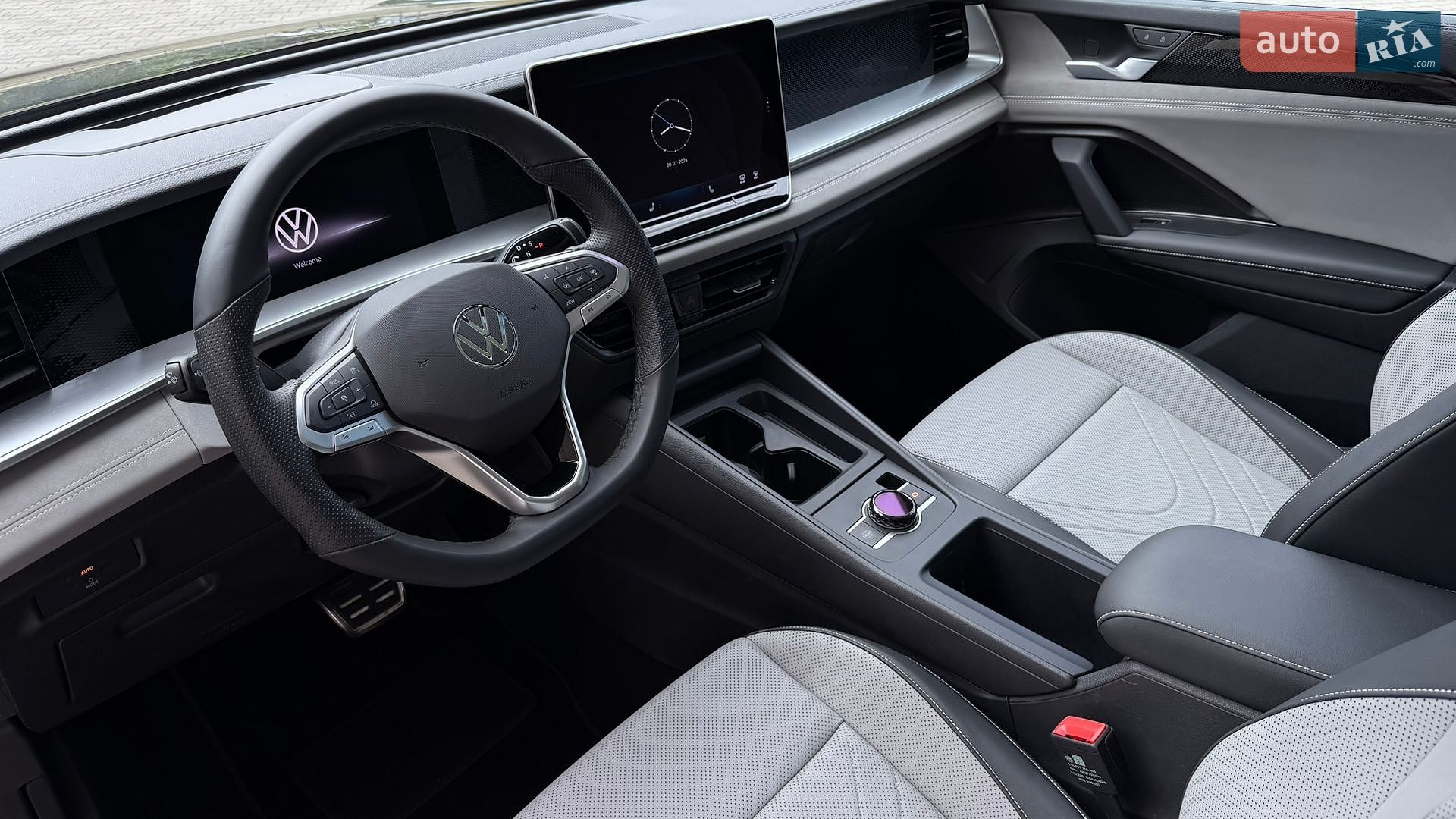 Volkswagen Tiguan 2025 VIN 3VVGR7RM8SM024115 фото оголошення 12 з 25