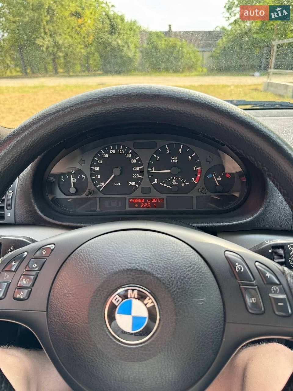 BMW 3 Series 2002 VIN WBAAT51030FW24778 фото оголошення 8 з 10