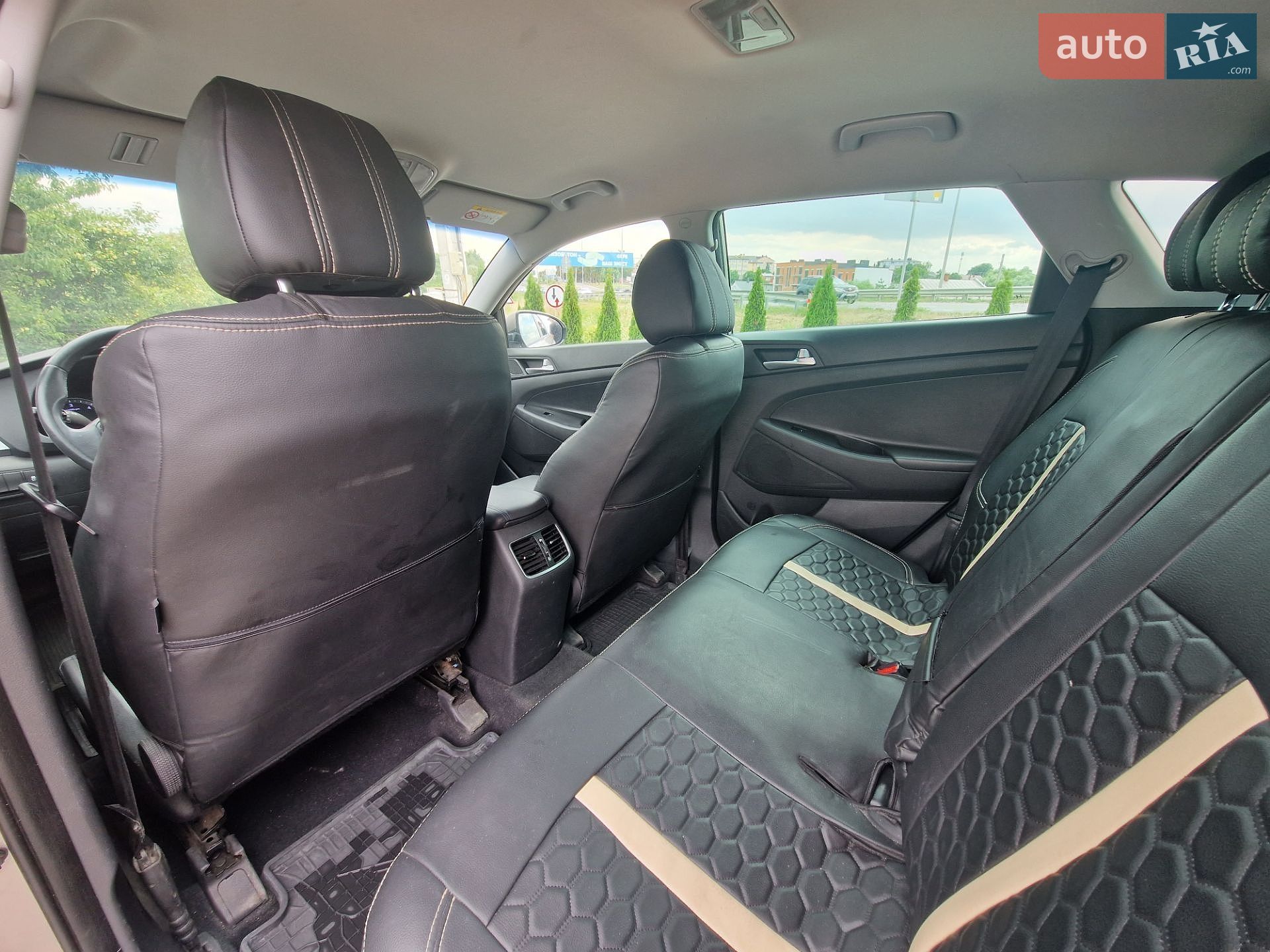 Hyundai Tucson 2016 VIN TMAJ3815AHJ293503 фото оголошення 3 з 14