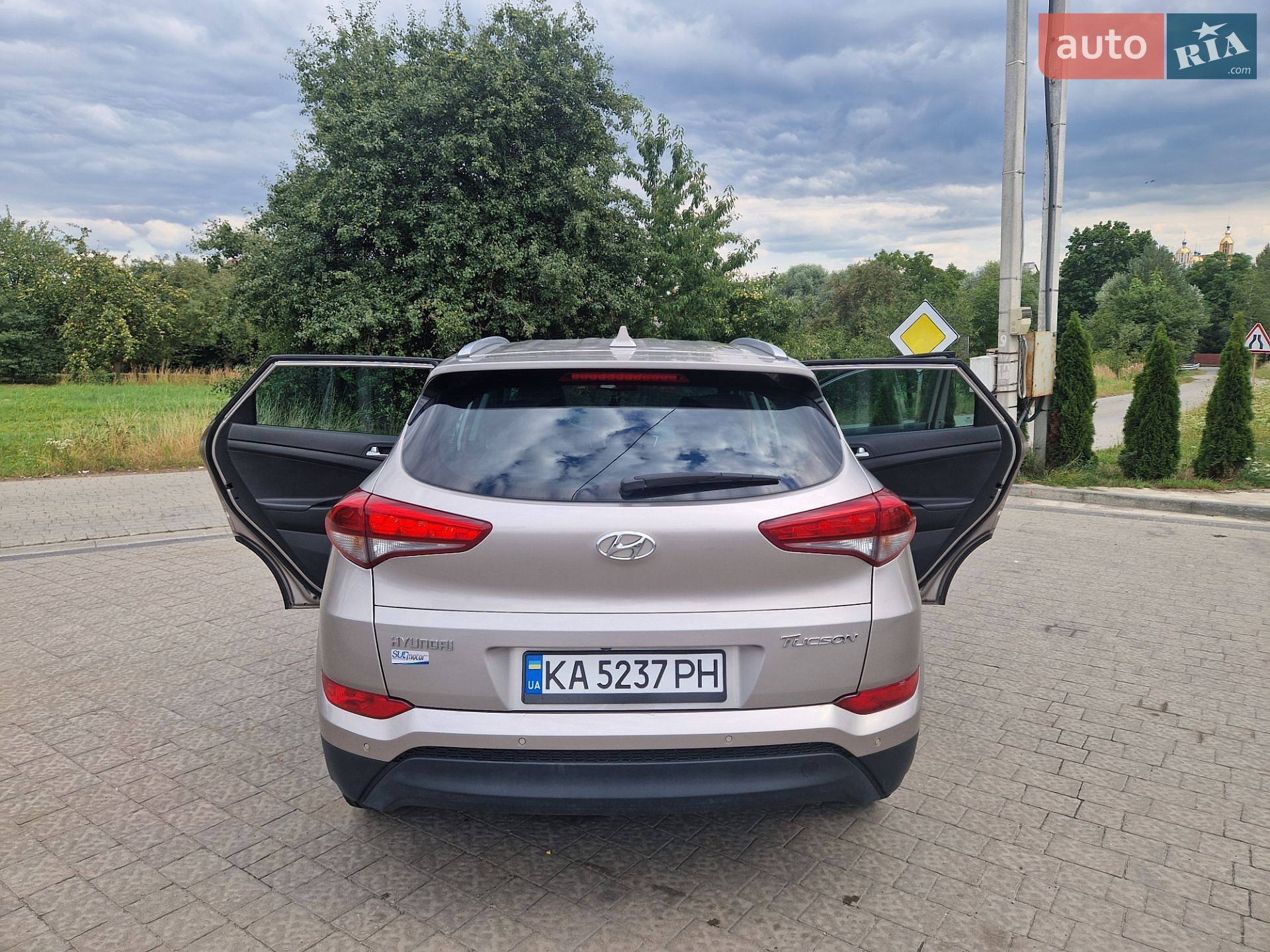 Hyundai Tucson 2016 VIN TMAJ3815AHJ293503 фото оголошення 13 з 14
