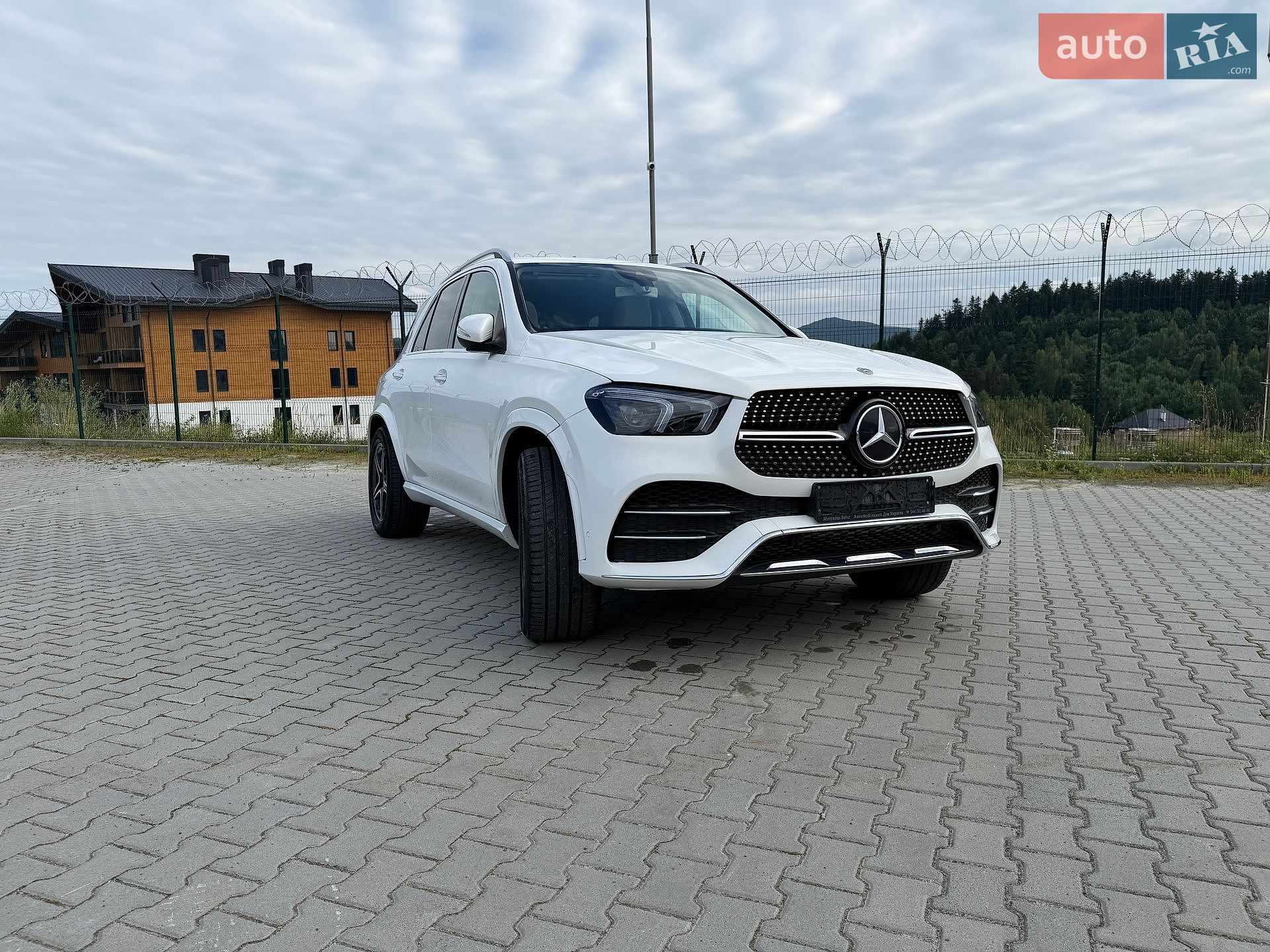 Mercedes-Benz GLE-Class 2019 VIN 4JGFB4KB4LA046998 фото оголошення 15 з 46
