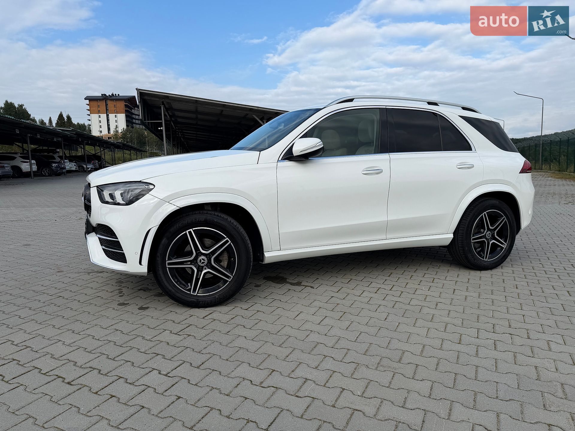 Mercedes-Benz GLE-Class 2019 VIN 4JGFB4KB4LA046998 фото оголошення 22 з 46