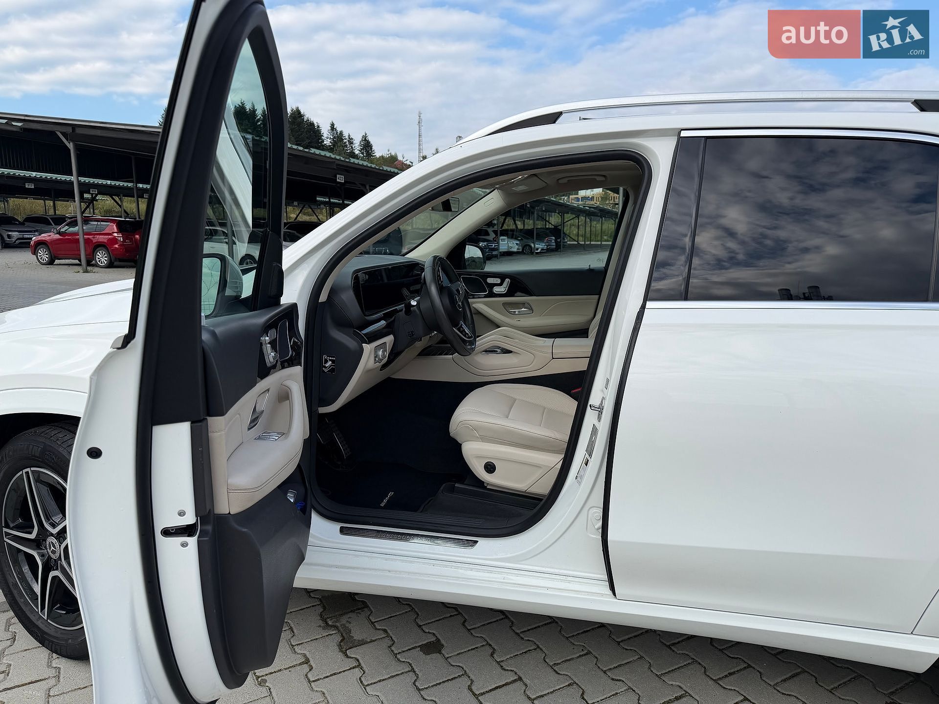 Mercedes-Benz GLE-Class 2019 VIN 4JGFB4KB4LA046998 фото оголошення 33 з 46