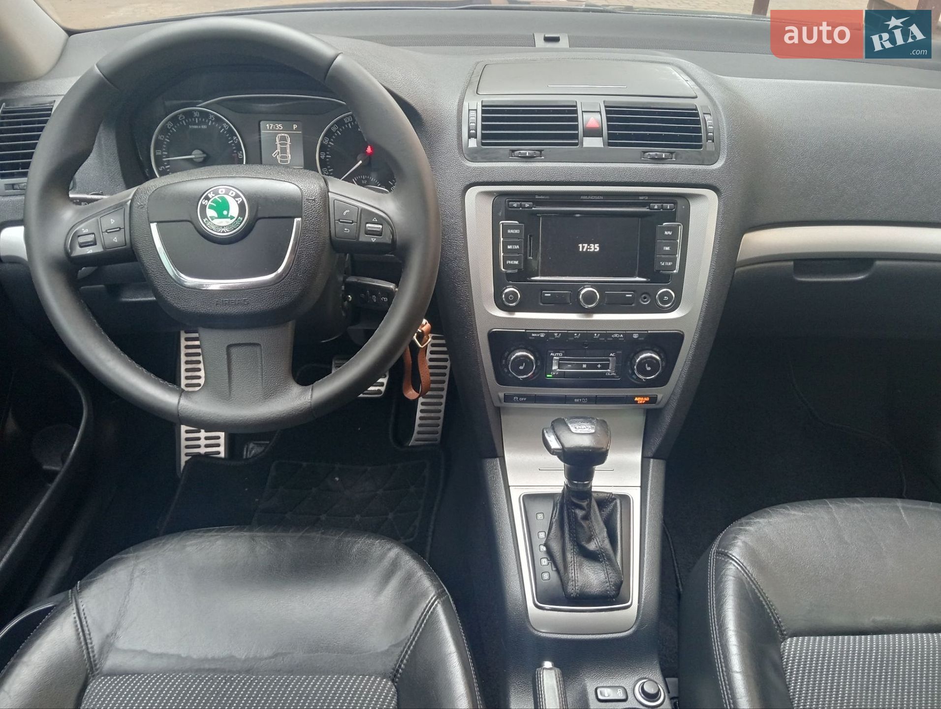 Skoda Octavia 2011 VIN TMBGT61Z2C2082988 фото оголошення 2 з 43