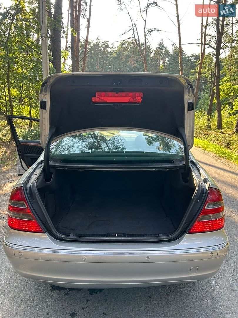 Mercedes-Benz E-Class 2002 VIN WDB2110061A019596 фото оголошення 24 з 58