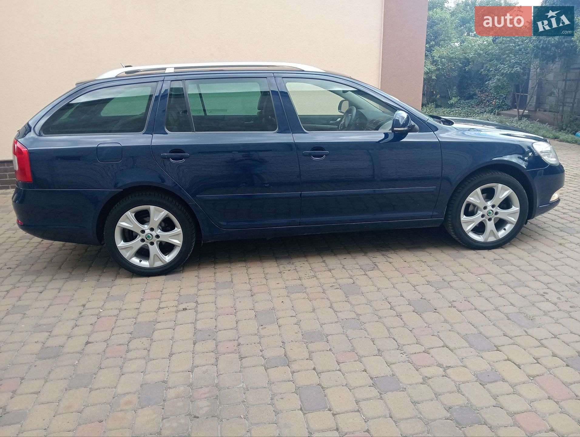 Skoda Octavia 2011 VIN TMBGT61Z2C2082988 фото оголошення 6 з 43