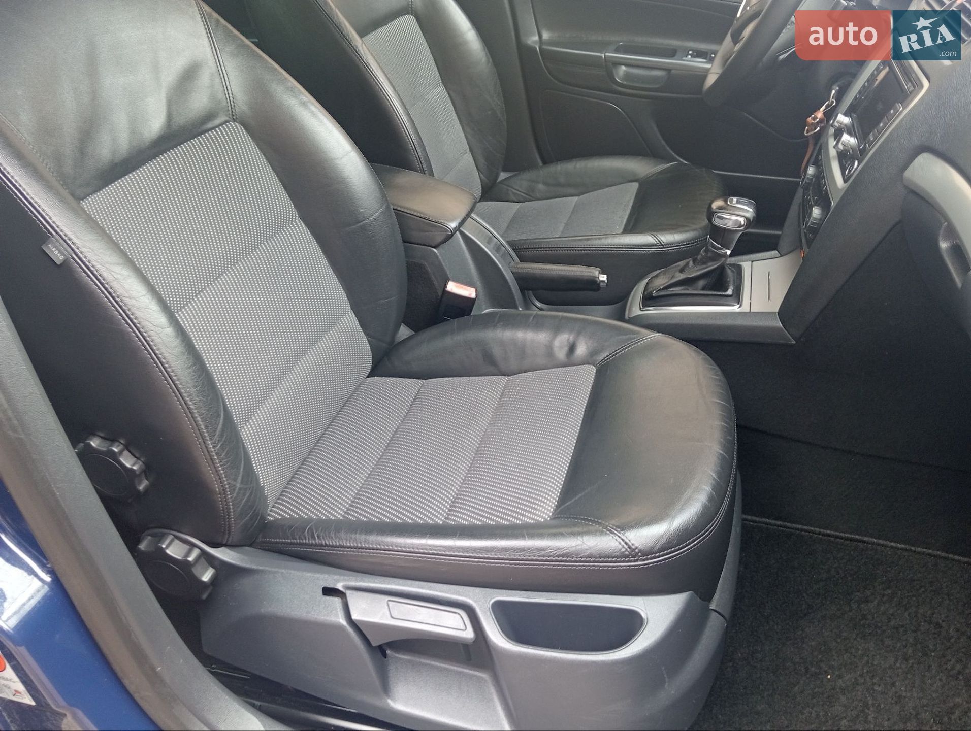 Skoda Octavia 2011 VIN TMBGT61Z2C2082988 фото оголошення 9 з 43