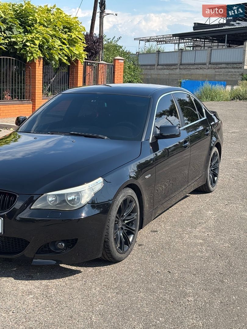 BMW 5 Series 2004 VIN WBANC51030B134687 фото оголошення 3 з 28