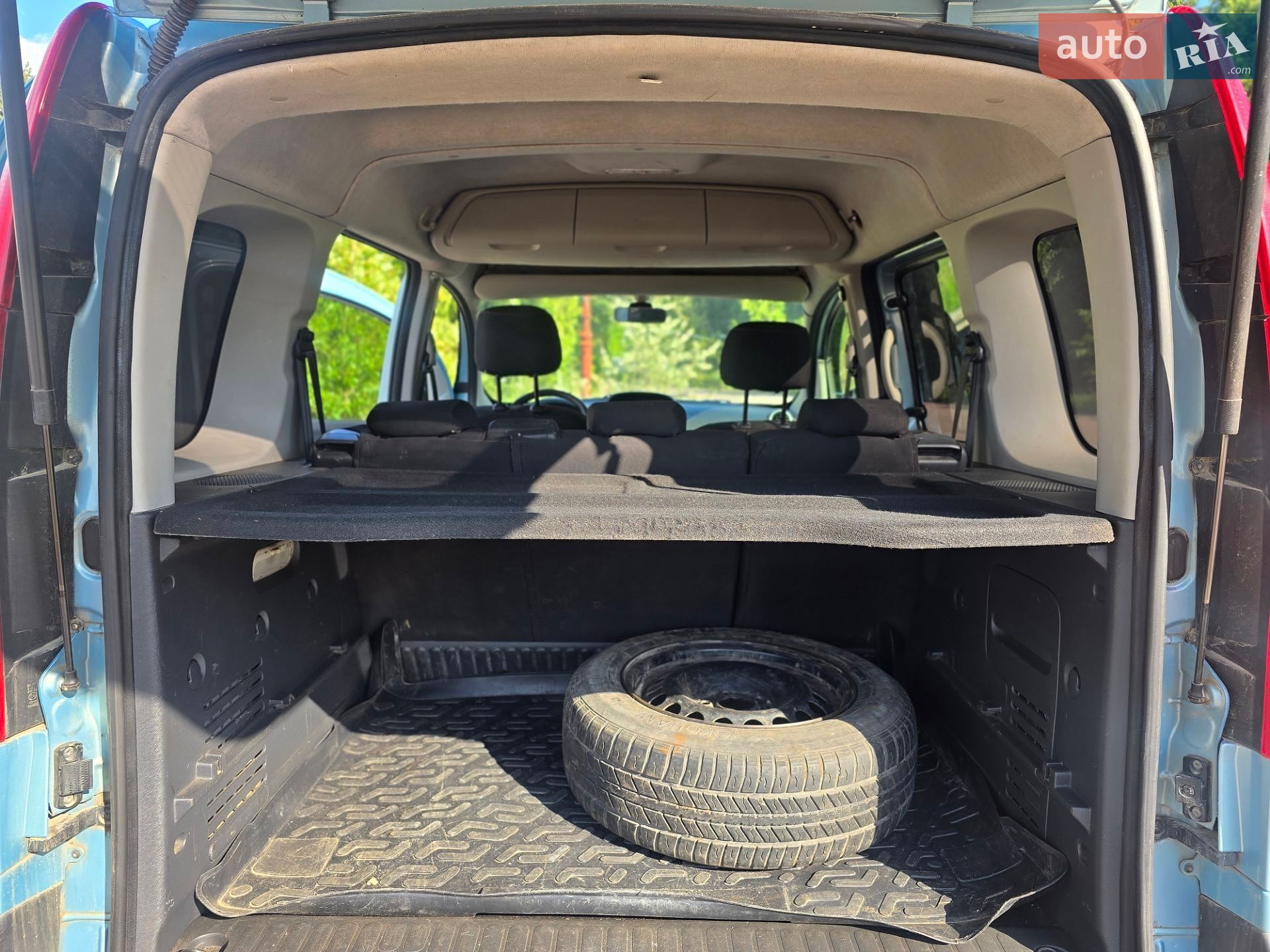 Renault Kangoo 2011 VIN VF1KW2UBA46352550 фото оголошення 3 з 14
