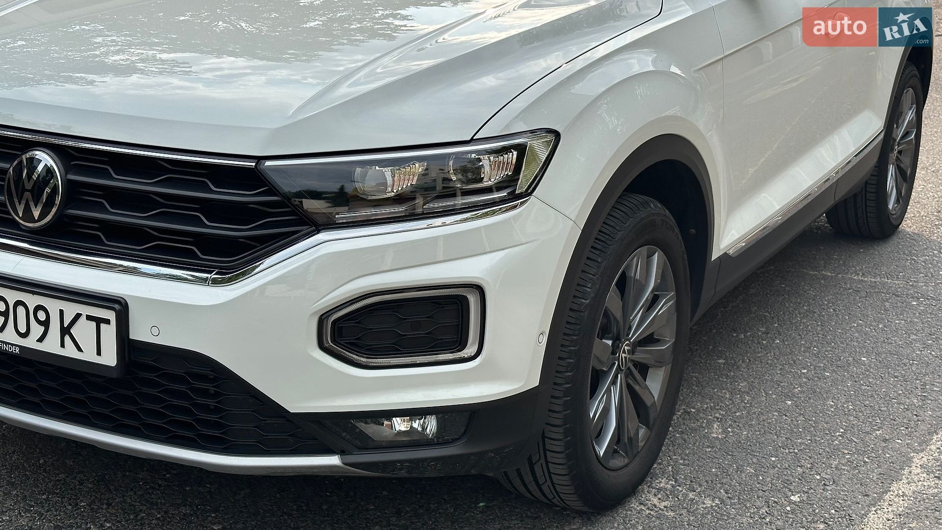 Volkswagen T-Roc 2021 VIN WVGZZZA1ZNV022417 фото оголошення 38 з 47